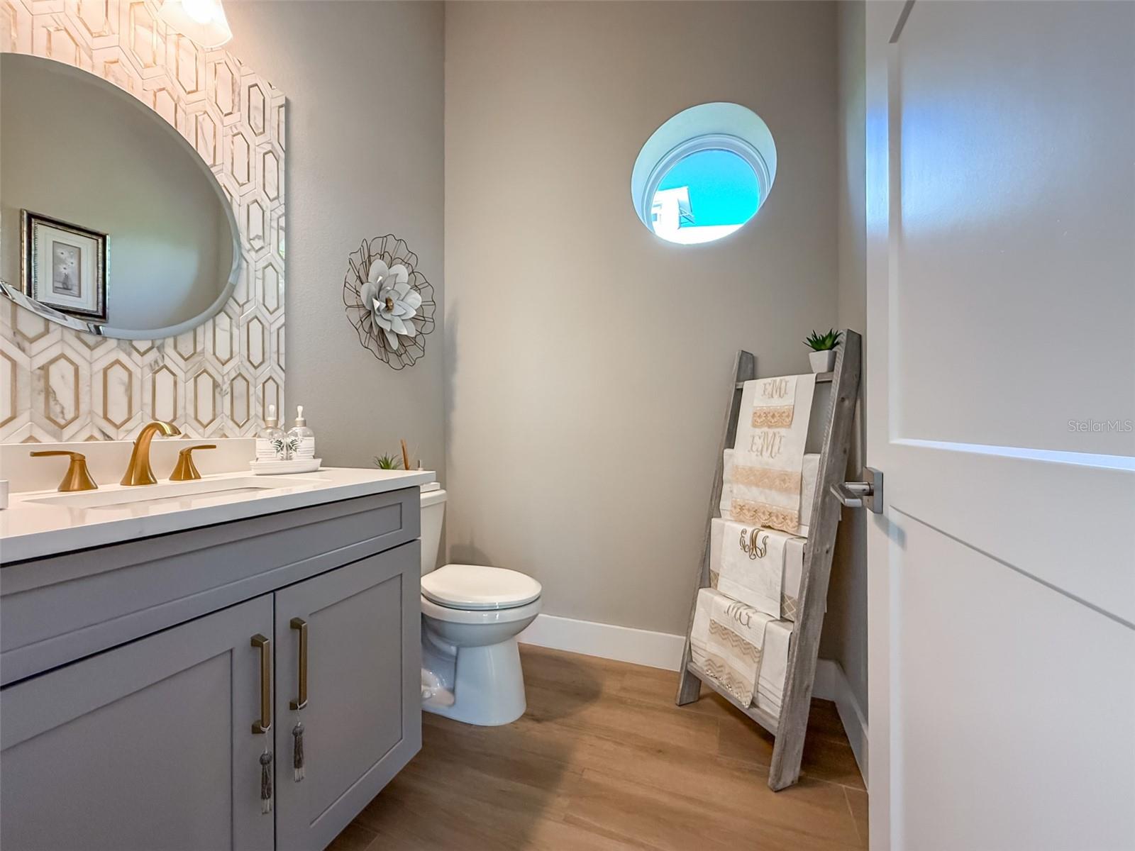 Listing photo id 29 for 715 Pinckney Drive