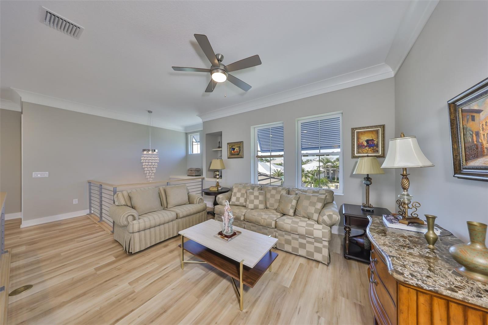 Listing photo id 41 for 715 Pinckney Drive