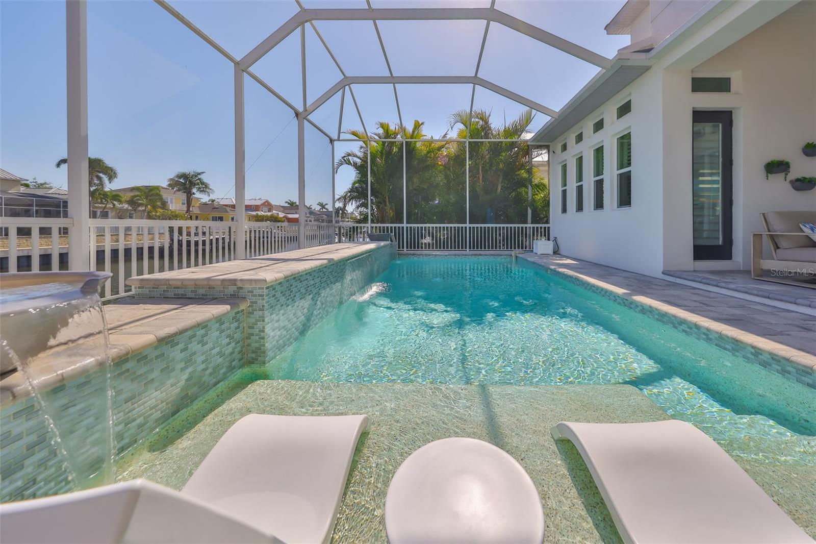 Listing photo id 56 for 715 Pinckney Drive