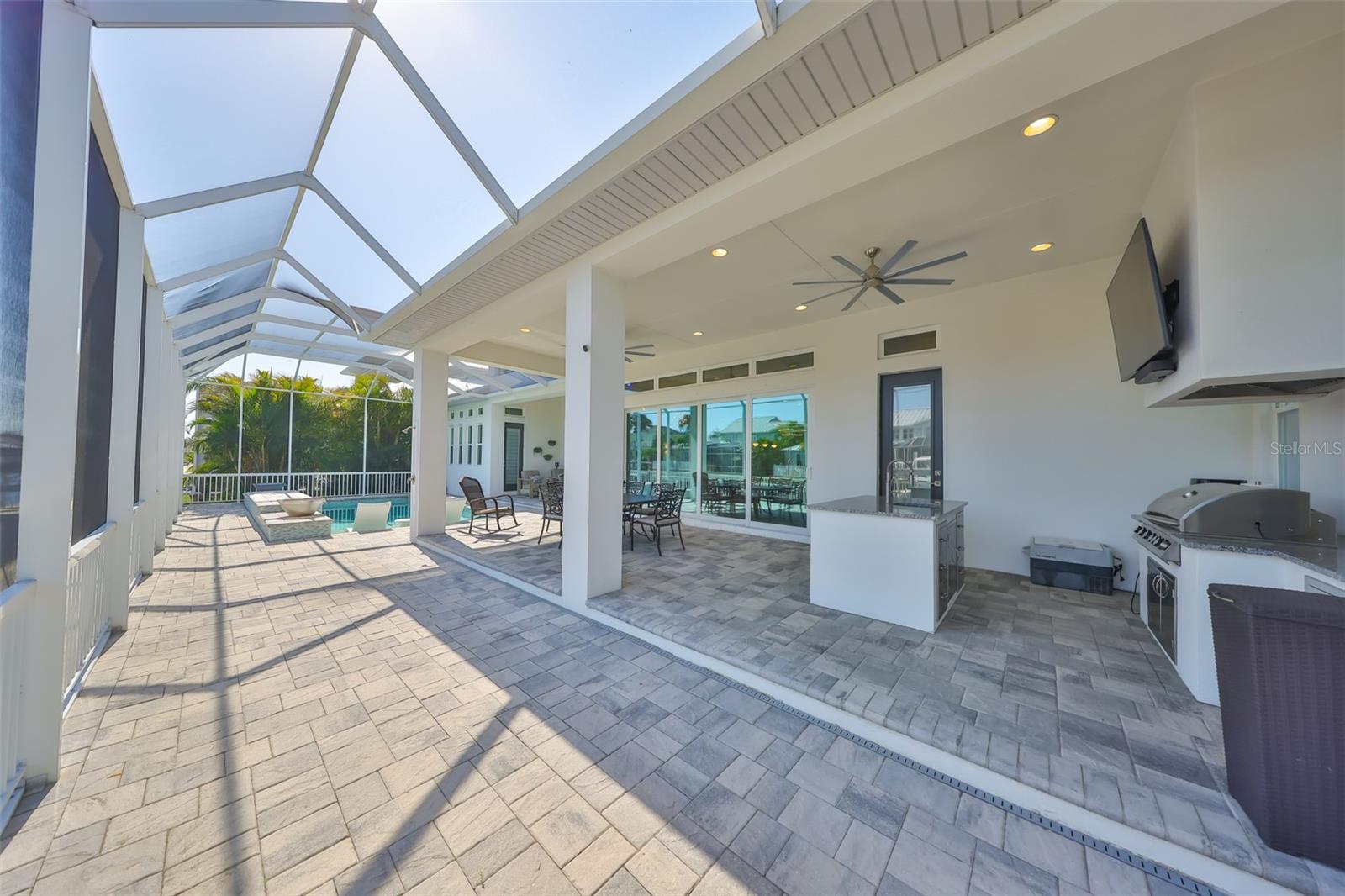 Listing photo id 58 for 715 Pinckney Drive