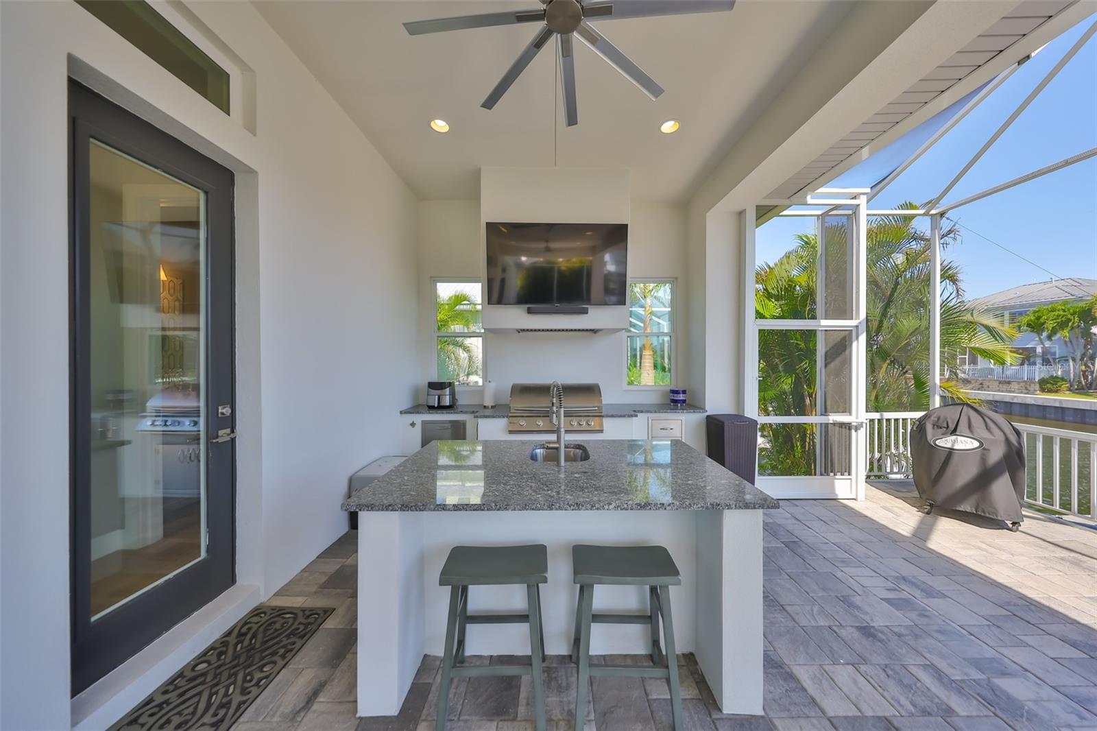 Listing photo id 60 for 715 Pinckney Drive