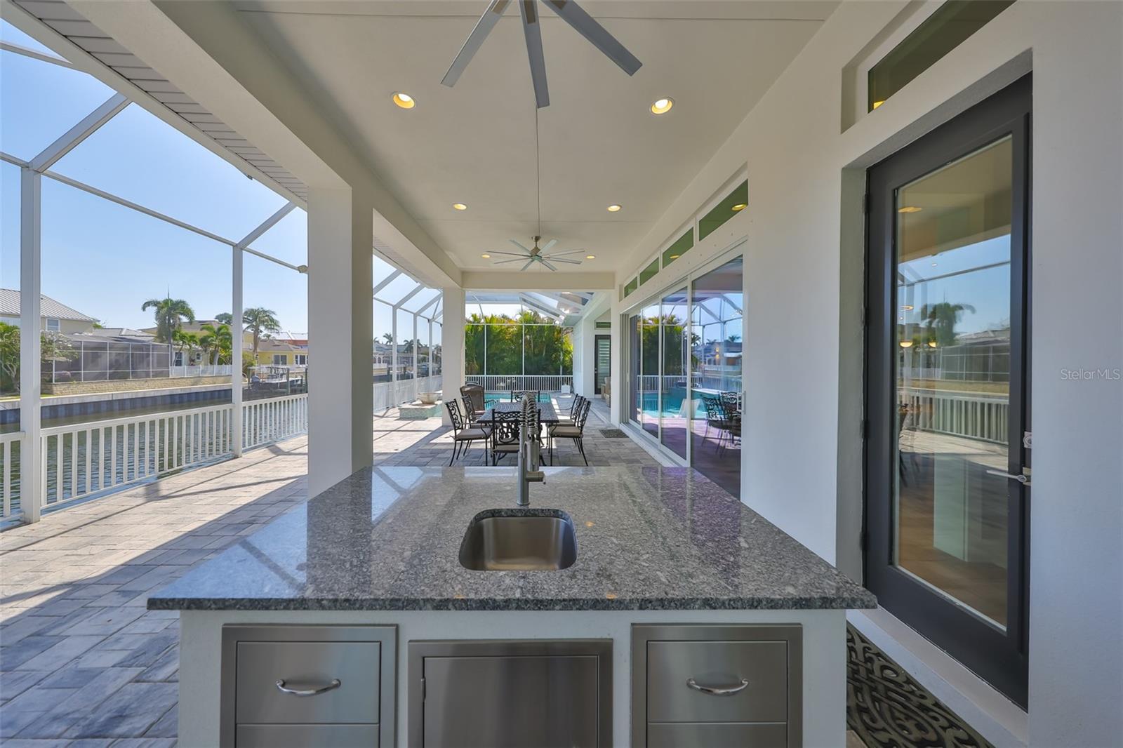 Listing photo id 61 for 715 Pinckney Drive