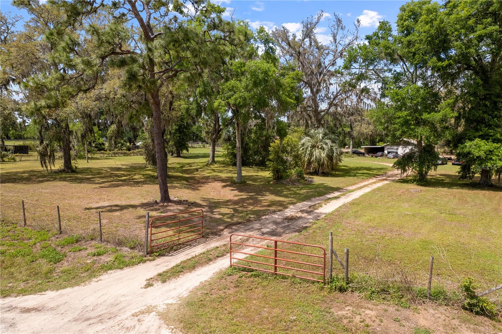 Image 4 of 63 For 29193 Old Trilby Road