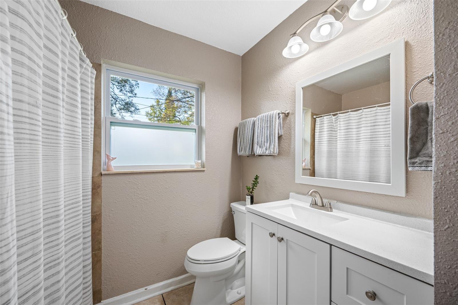 Listing photo id 19 for 1411 Pinebrook Drive