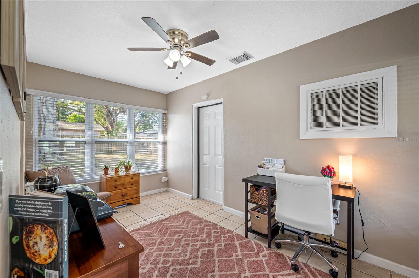 Listing photo id 26 for 1411 Pinebrook Drive