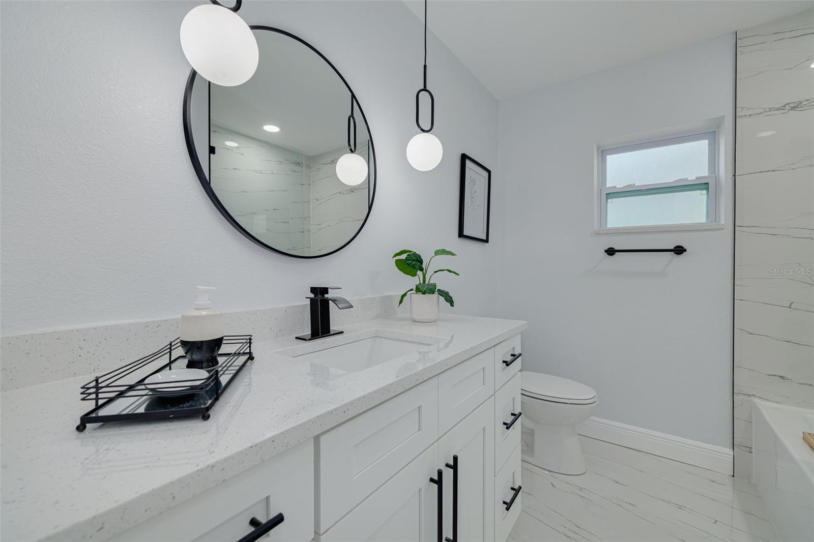 Image 21 of 35 For 2156 Greenbriar Boulevard