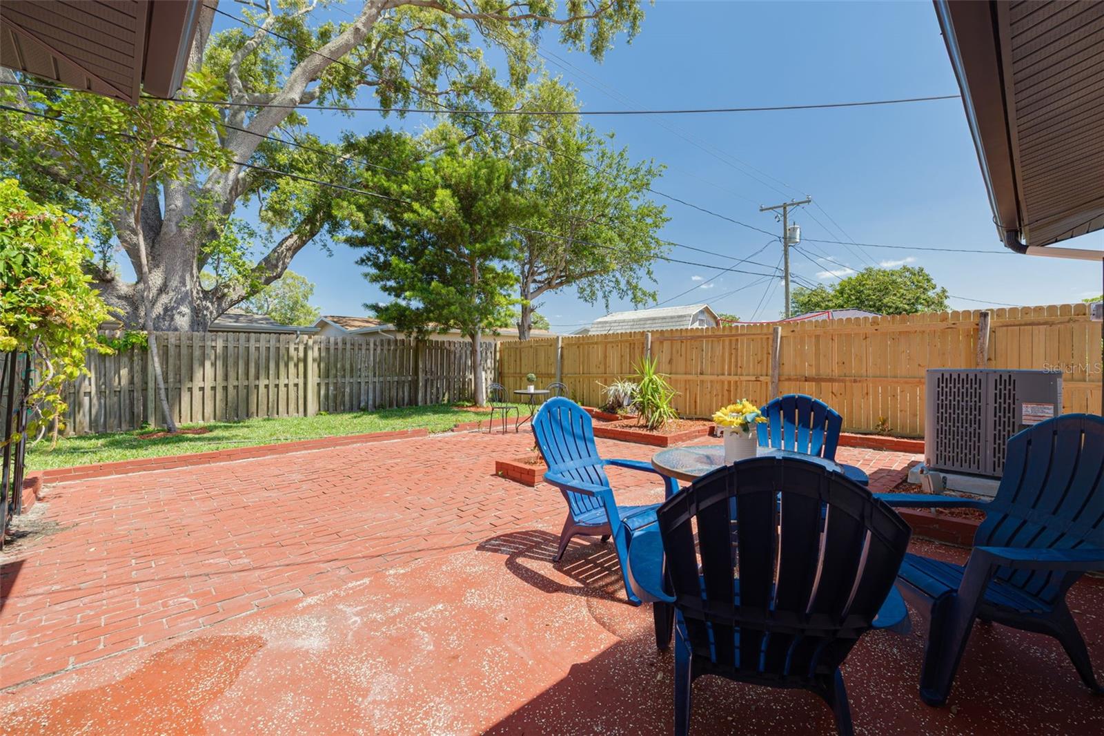 Image 29 of 35 For 2156 Greenbriar Boulevard