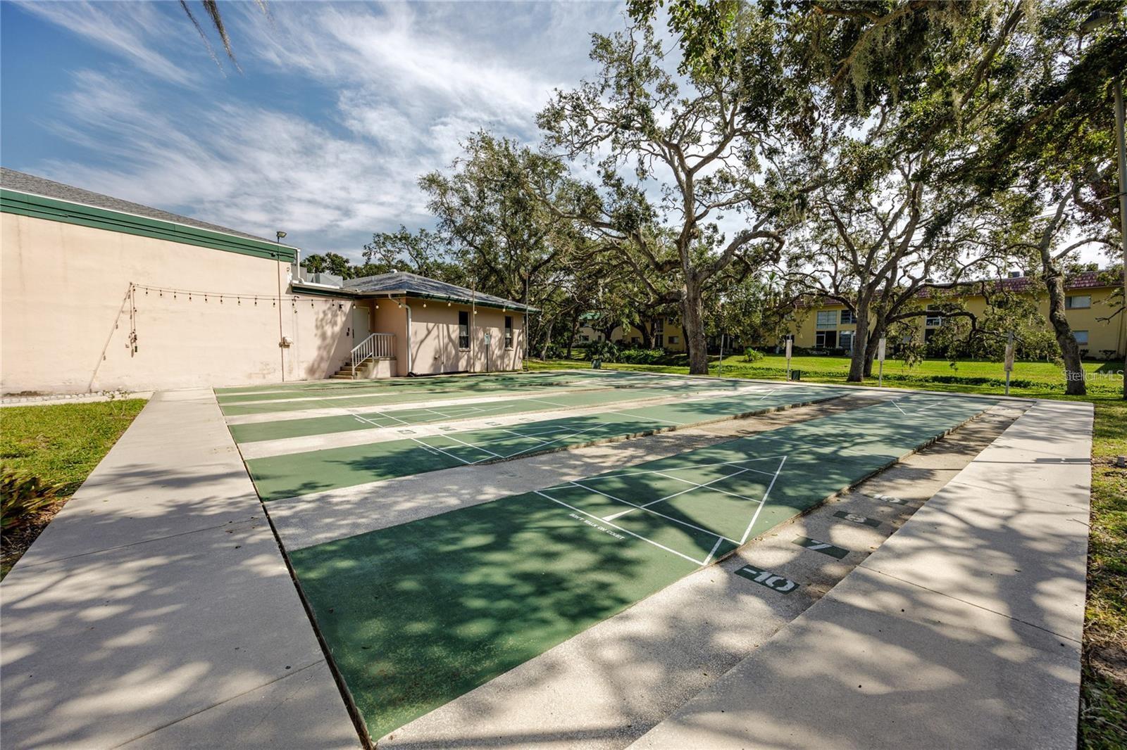 Image 35 of 35 For 2156 Greenbriar Boulevard