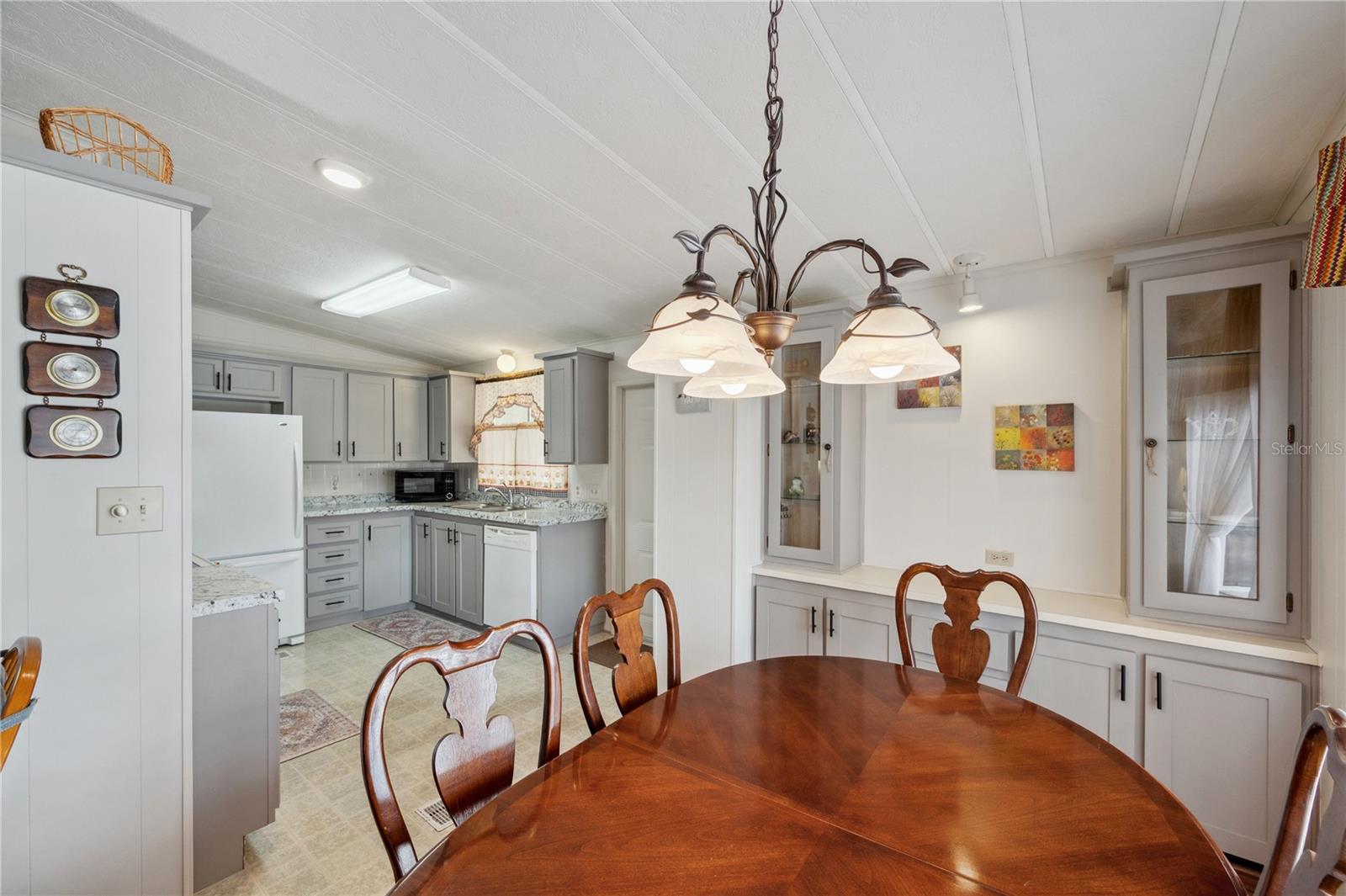 Image 16 of 44 For 4801 Blanco Drive