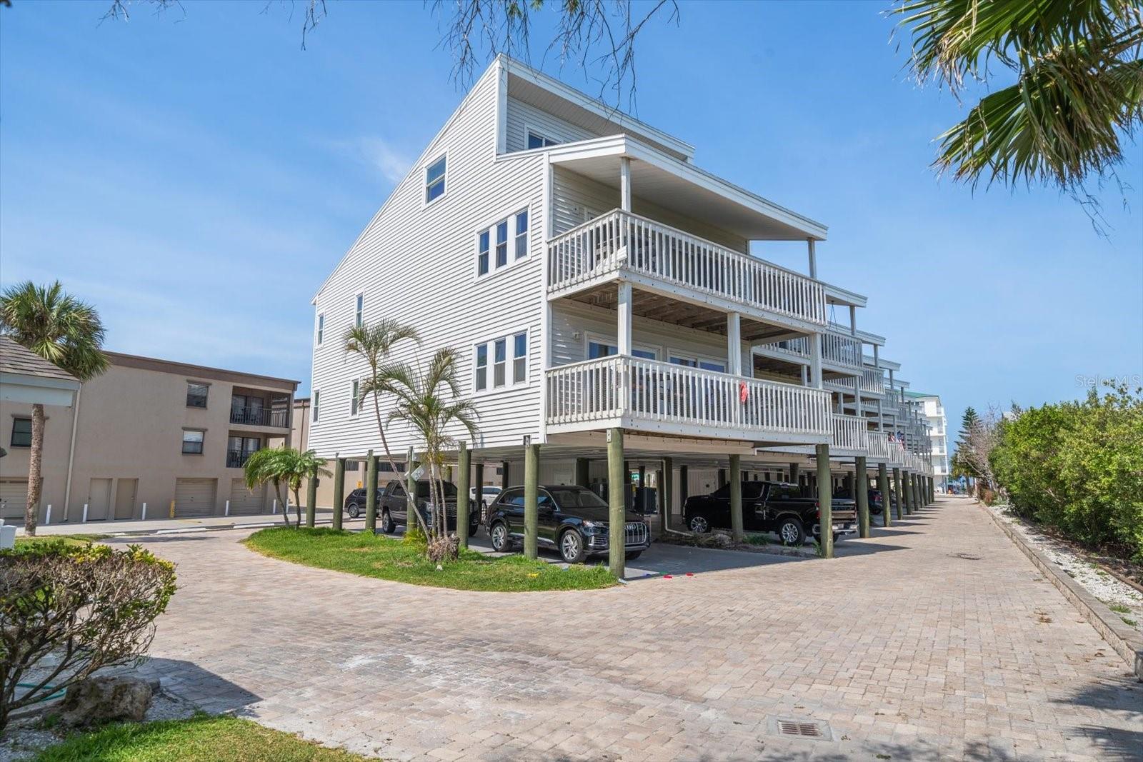 Details for 19727 Gulf Boulevard 210, INDIAN SHORES, FL 33785