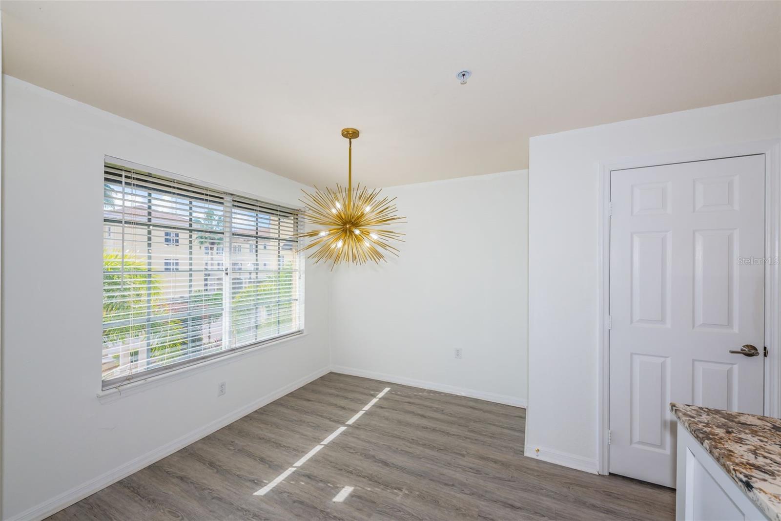 Image 19 of 44 For 5215 Beach Breeze Court 5215