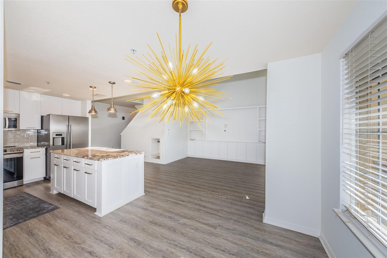 Image 21 of 44 For 5215 Beach Breeze Court 5215