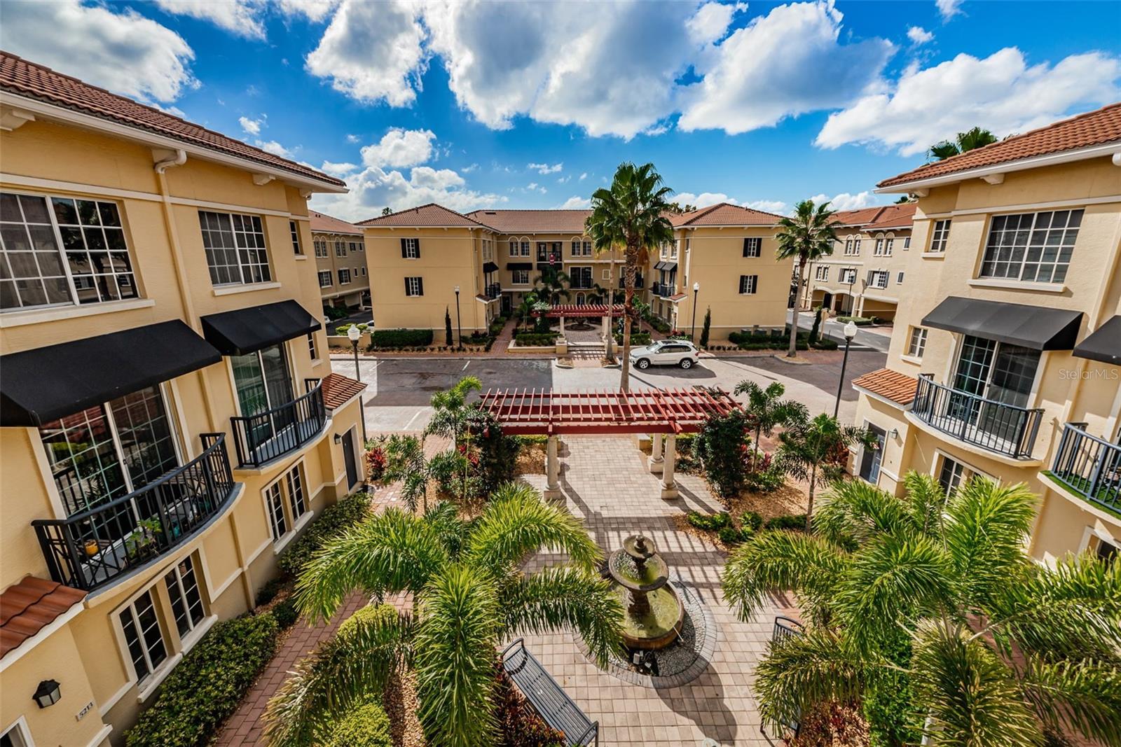 Image 25 of 44 For 5215 Beach Breeze Court 5215
