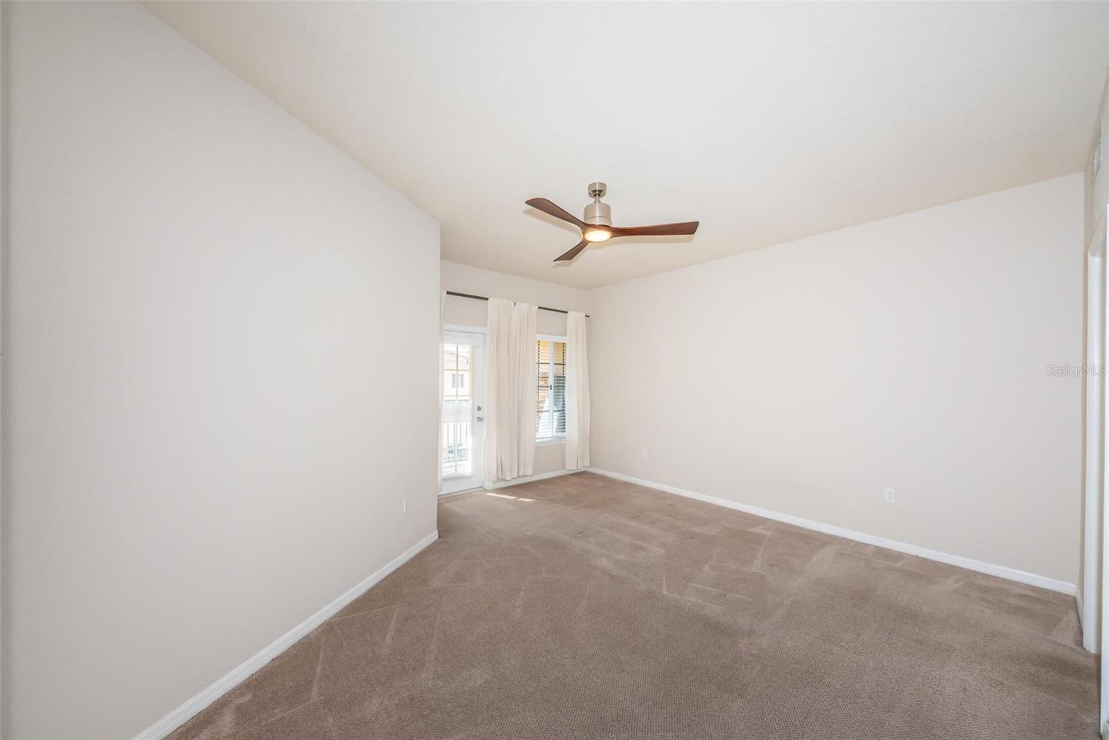 Image 26 of 44 For 5215 Beach Breeze Court 5215