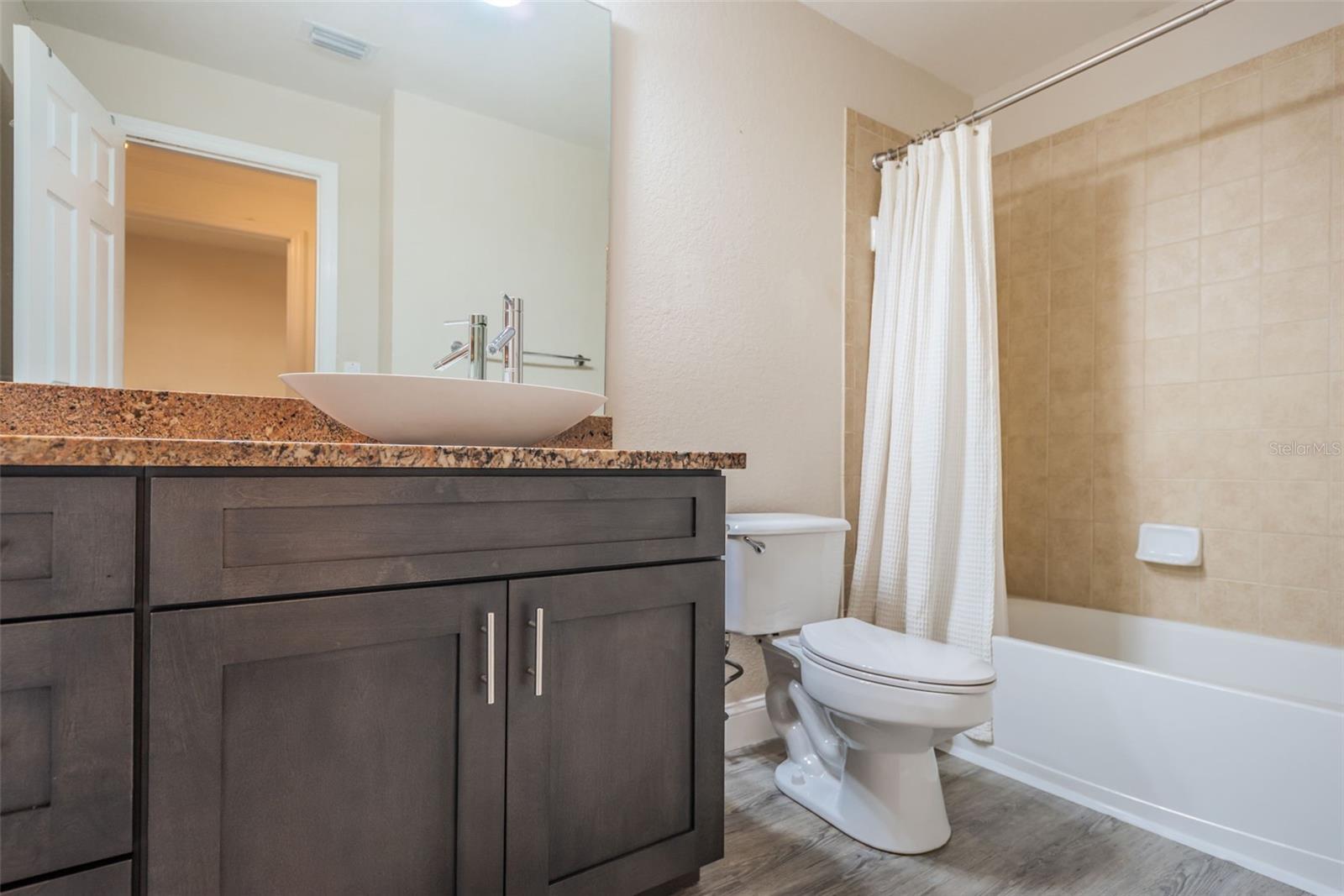 Image 35 of 44 For 5215 Beach Breeze Court 5215