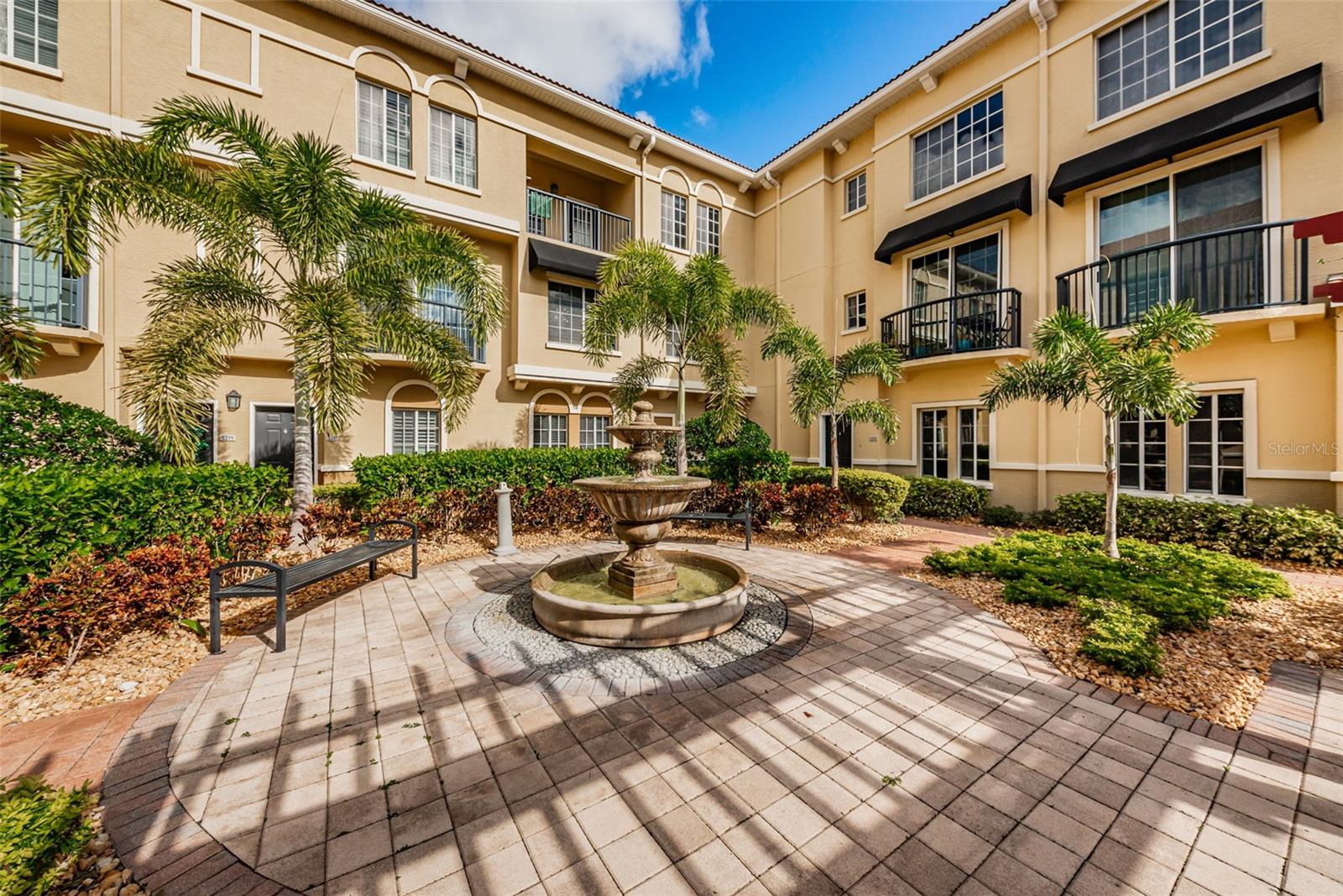 Image 41 of 44 For 5215 Beach Breeze Court 5215