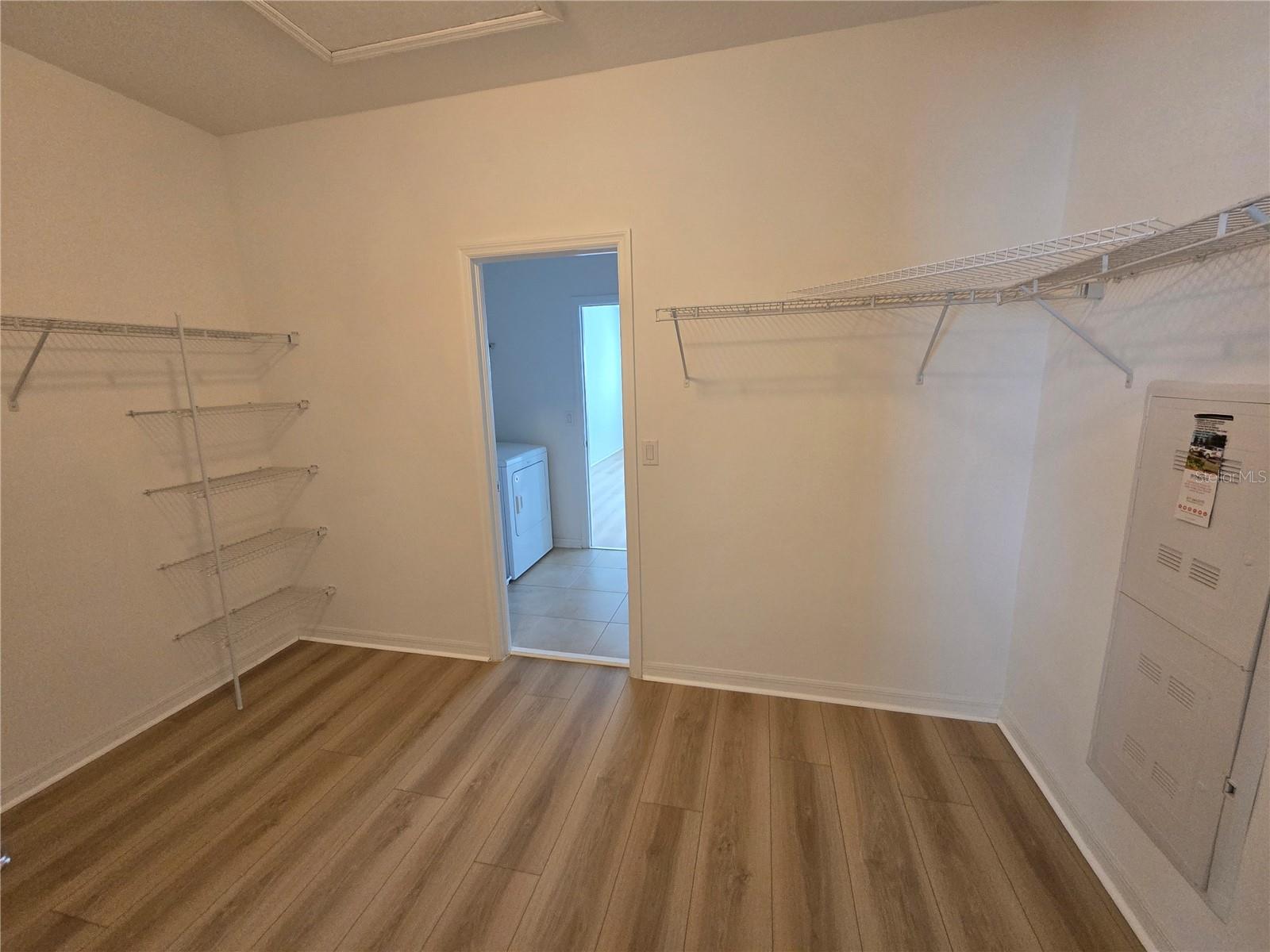 Listing photo id 22 for 11839 Cross Vine Drive