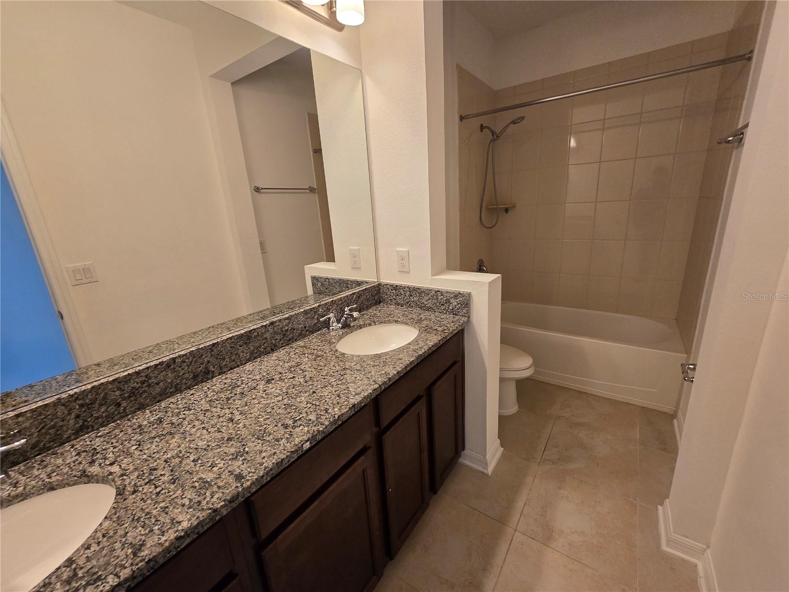 Listing photo id 26 for 11839 Cross Vine Drive