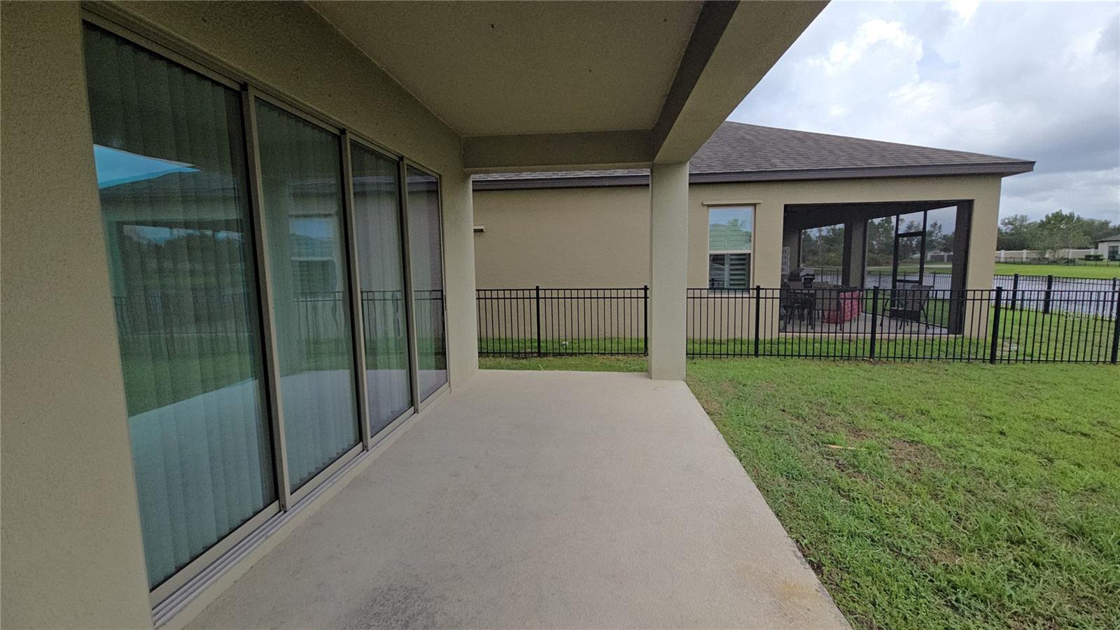 Listing photo id 30 for 11839 Cross Vine Drive