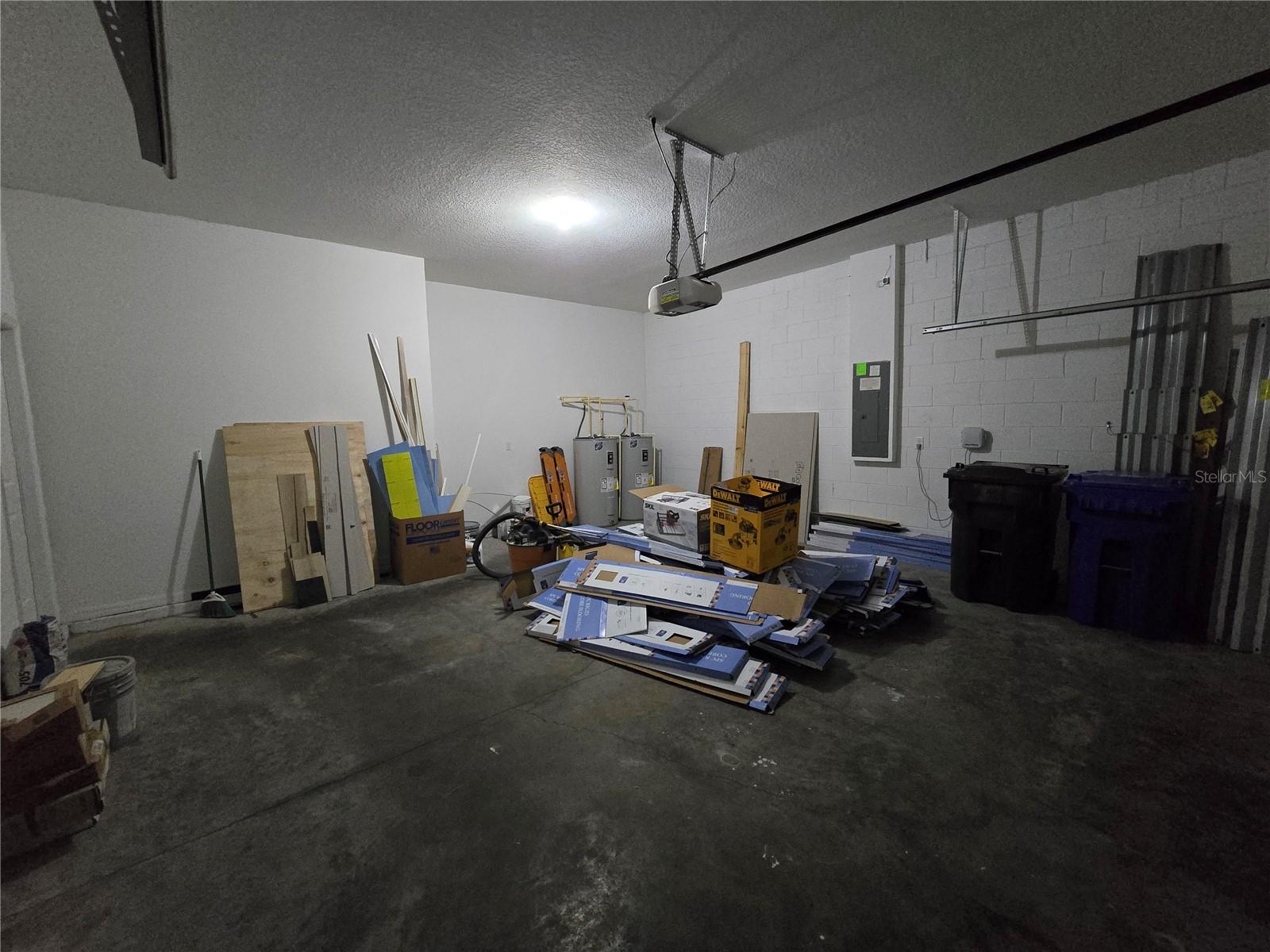 Listing photo id 33 for 11839 Cross Vine Drive