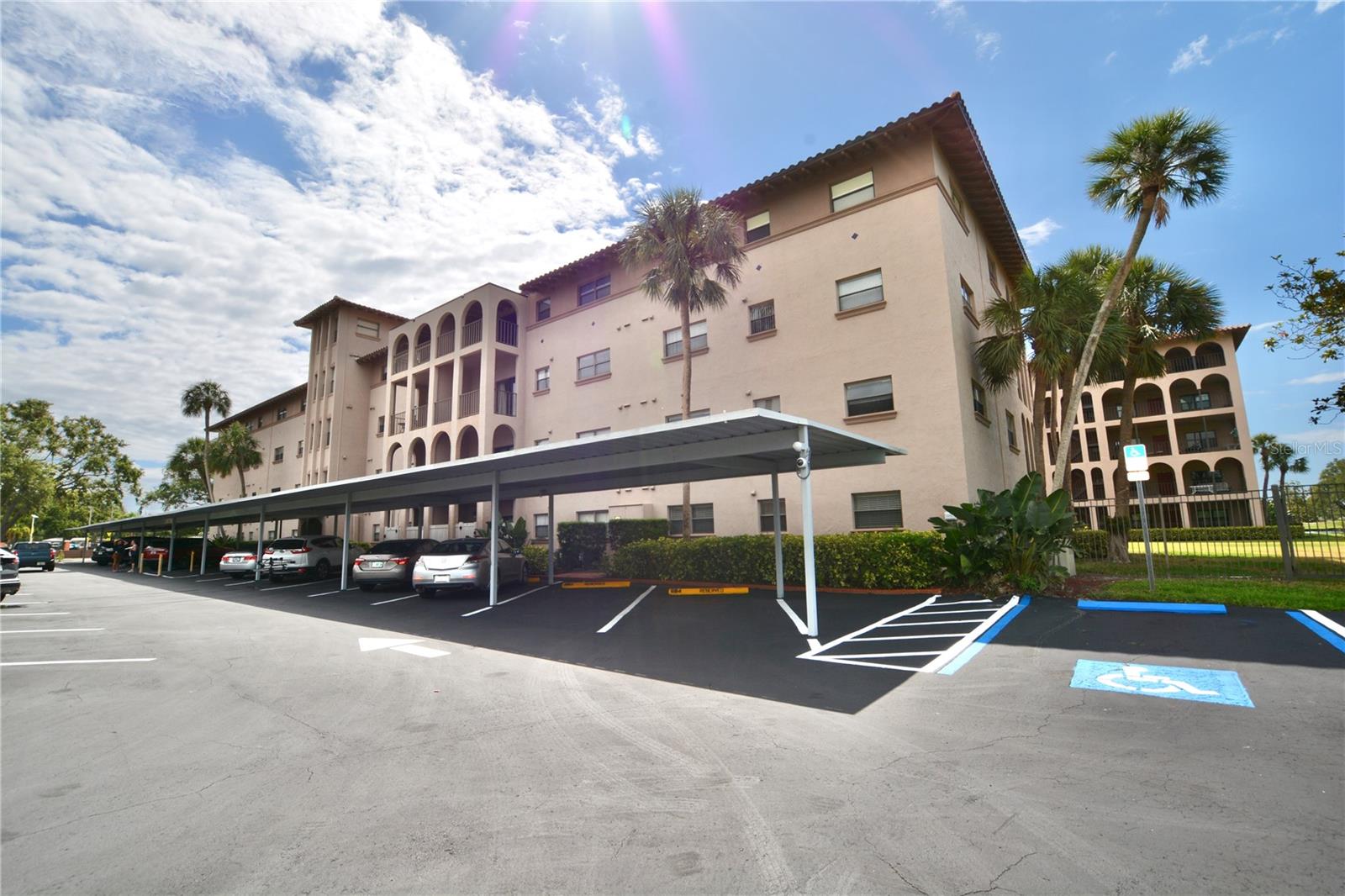 Image 33 of 48 For 6150 Gulfport Boulevard S 302