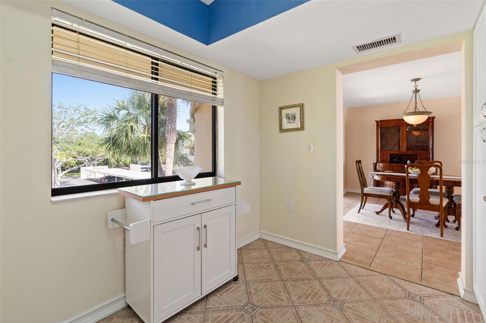 Image 13 of 28 For 7540 Sunshine Skyway Lane S #219