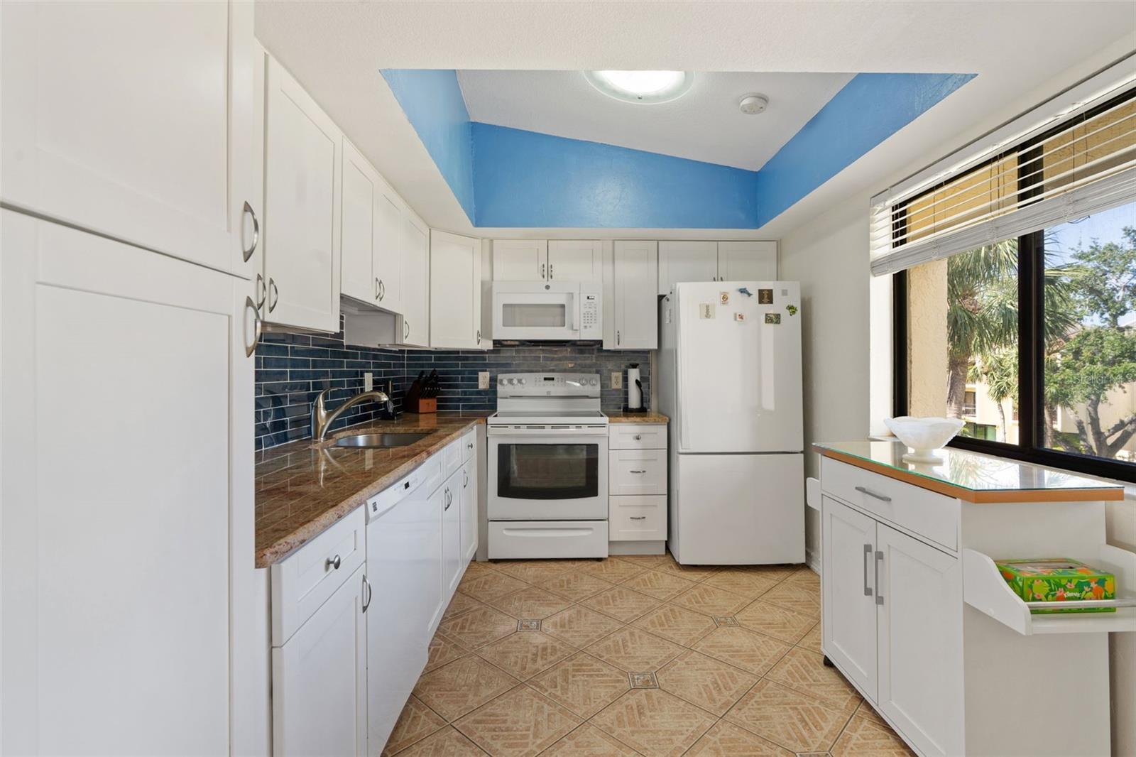 Image 14 of 28 For 7540 Sunshine Skyway Lane S #219