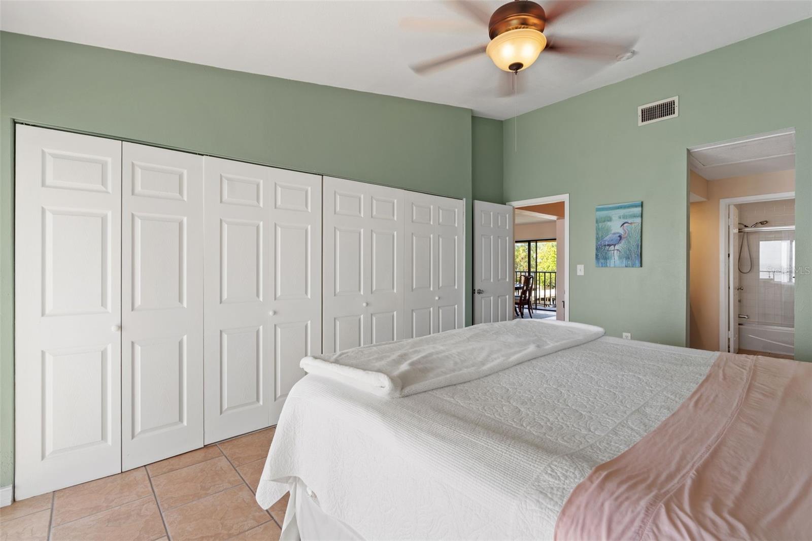Image 18 of 28 For 7540 Sunshine Skyway Lane S #219