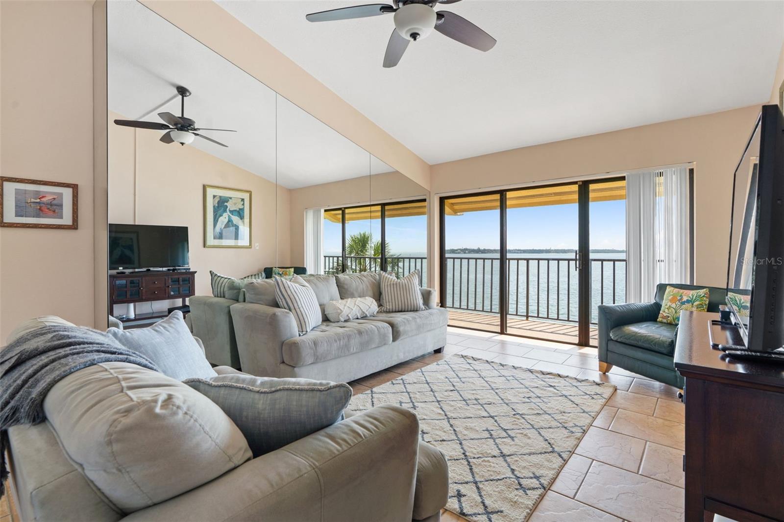 Image 5 of 28 For 7540 Sunshine Skyway Lane S #219