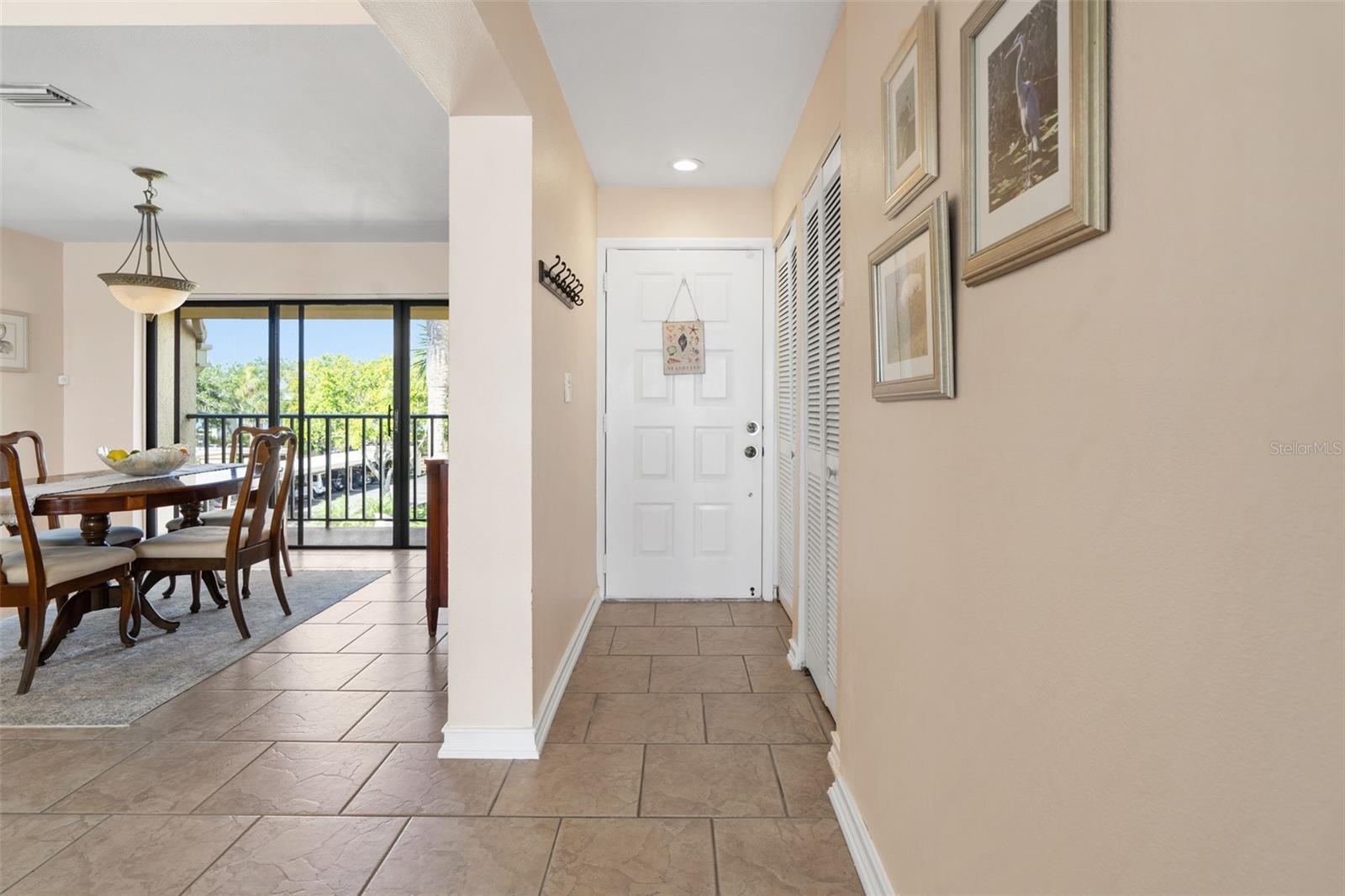 Image 9 of 28 For 7540 Sunshine Skyway Lane S #219