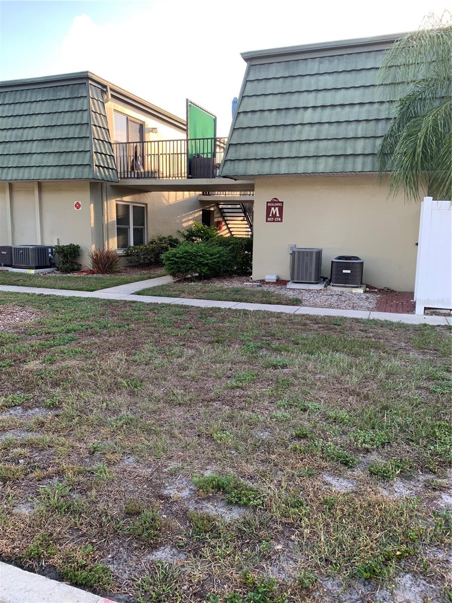 Image 3 of 21 For 1799 Highland Avenue 170