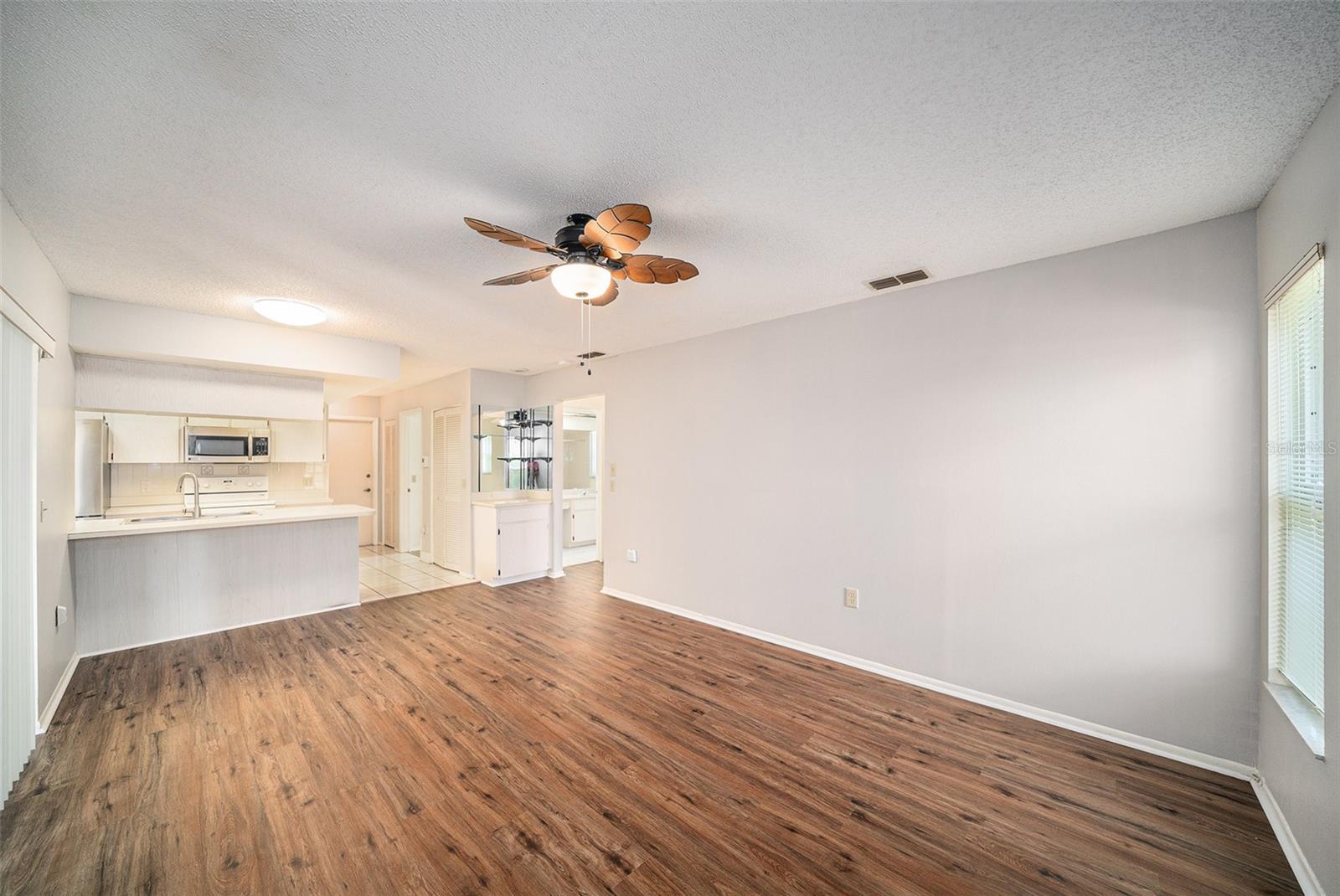 Image 9 of 20 For 9413 Stonewall Lane