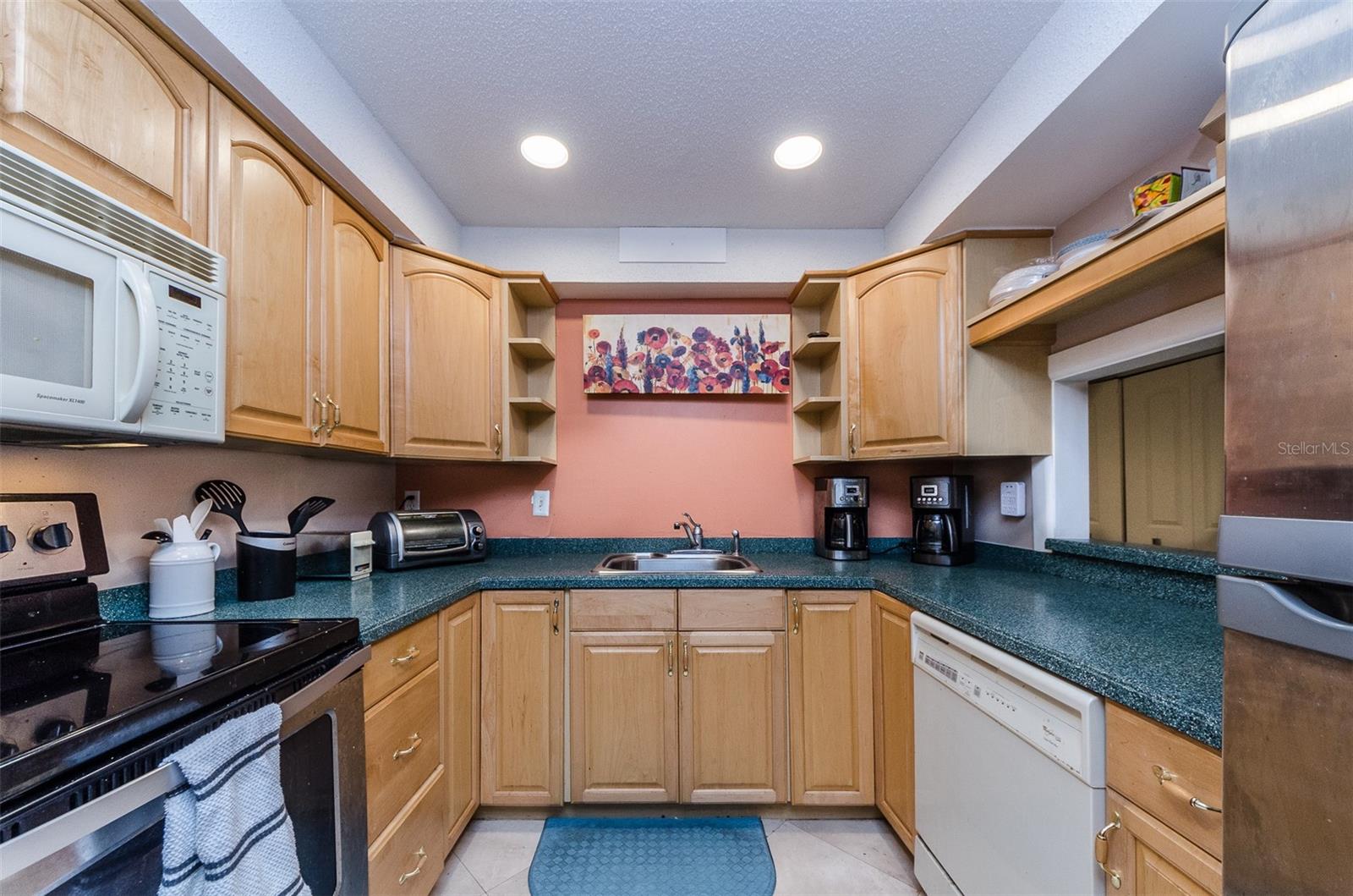 Image 10 of 29 For 1480 Gulf Boulevard 811