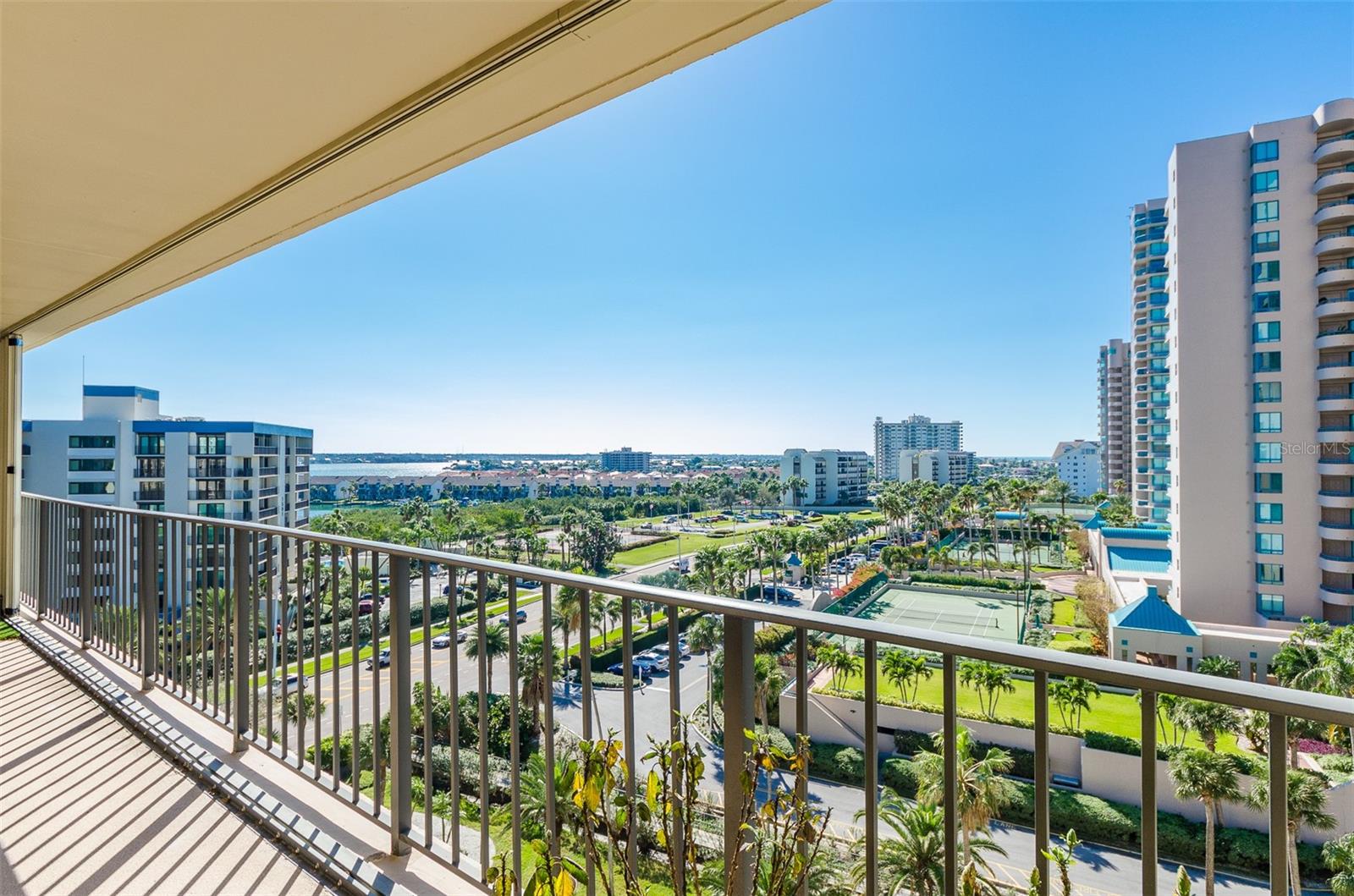 Image 8 of 29 For 1480 Gulf Boulevard 811