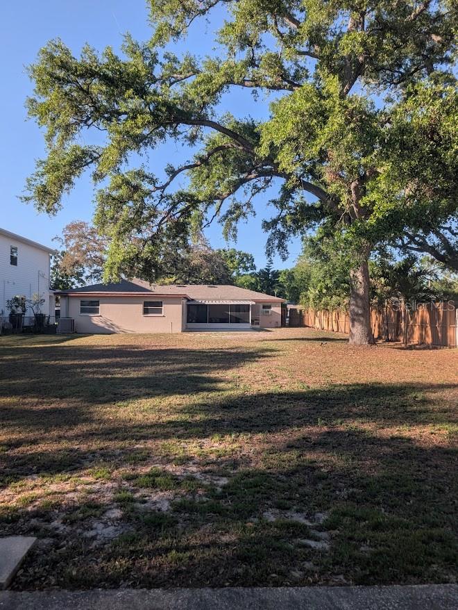 Image 17 of 24 For 2904 Marlin Avenue