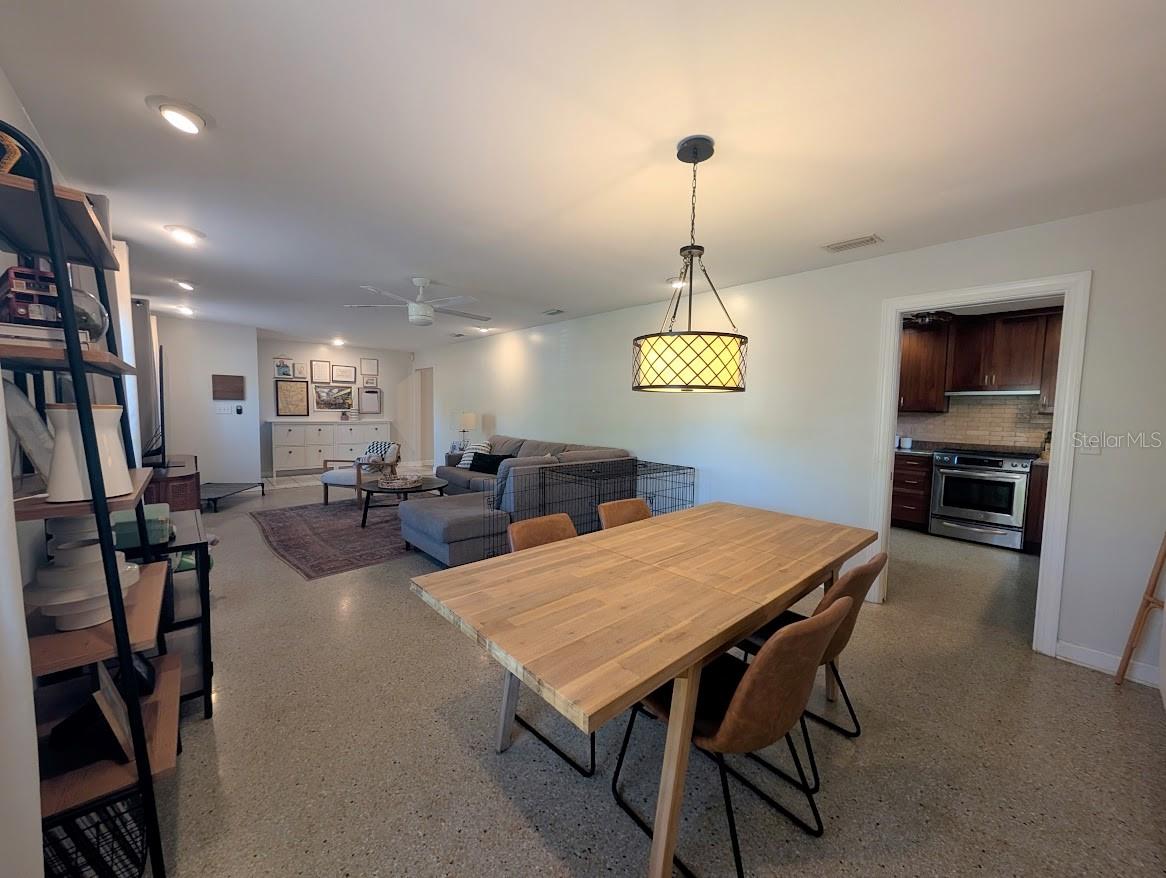 Image 2 of 24 For 2904 Marlin Avenue