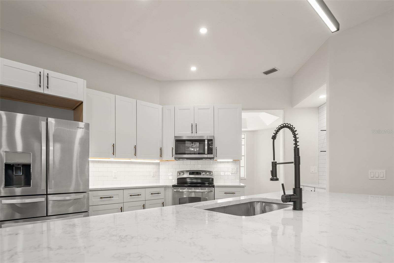 Image 10 of 32 For 4317 74th Avenue E