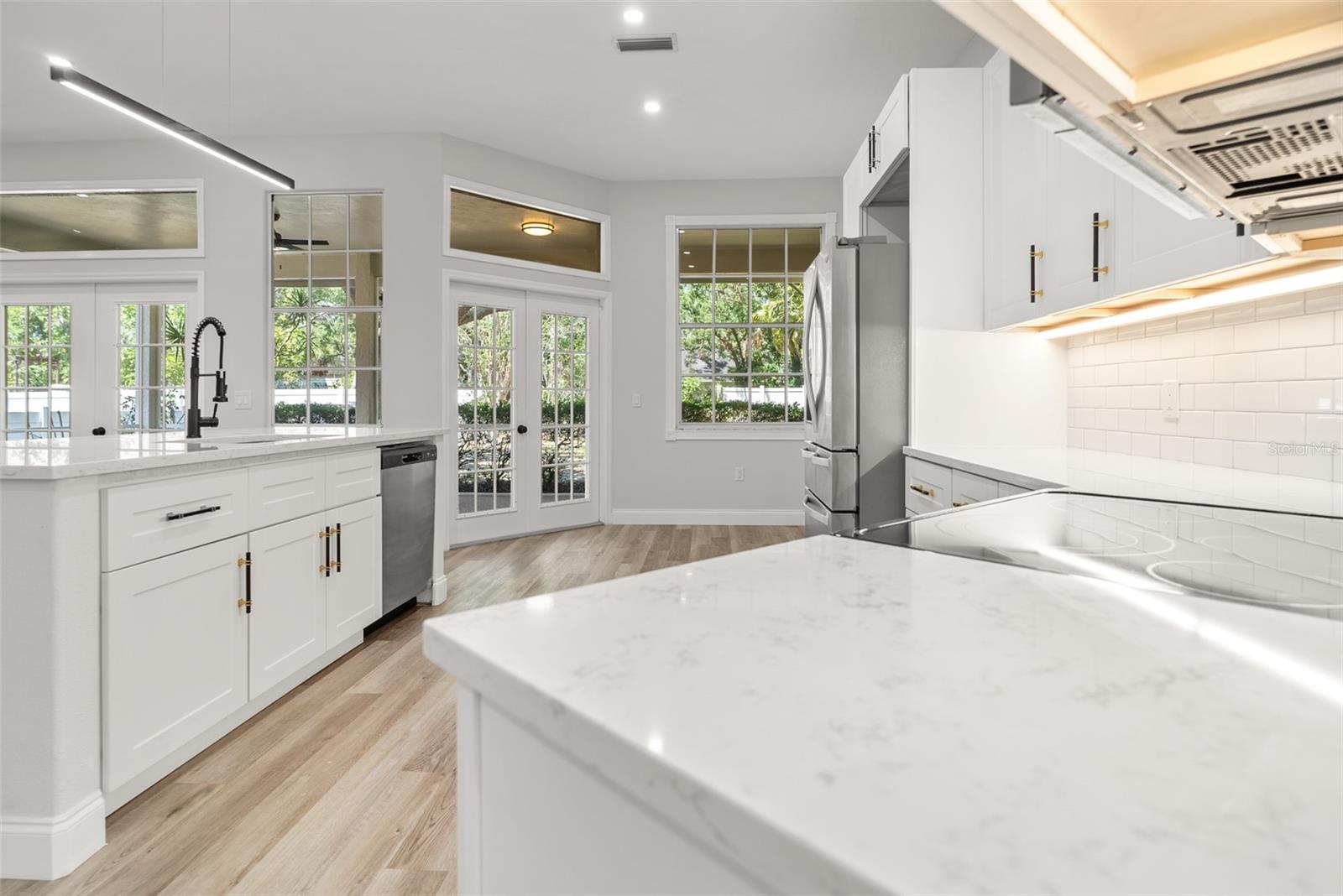 Image 12 of 32 For 4317 74th Avenue E