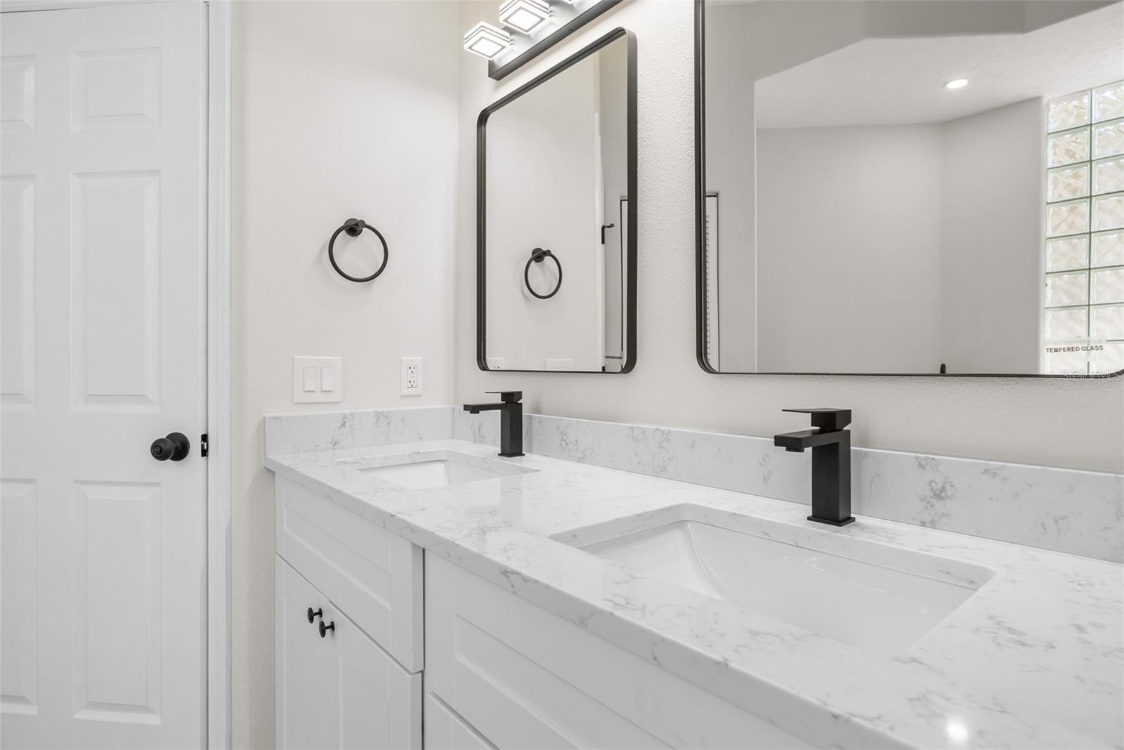 Image 17 of 32 For 4317 74th Avenue E