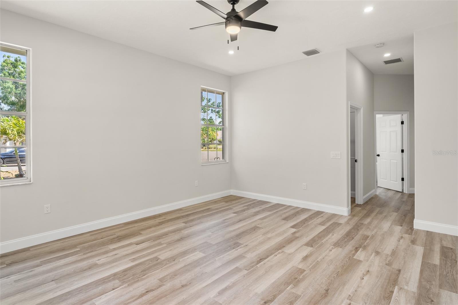 Image 20 of 32 For 4317 74th Avenue E