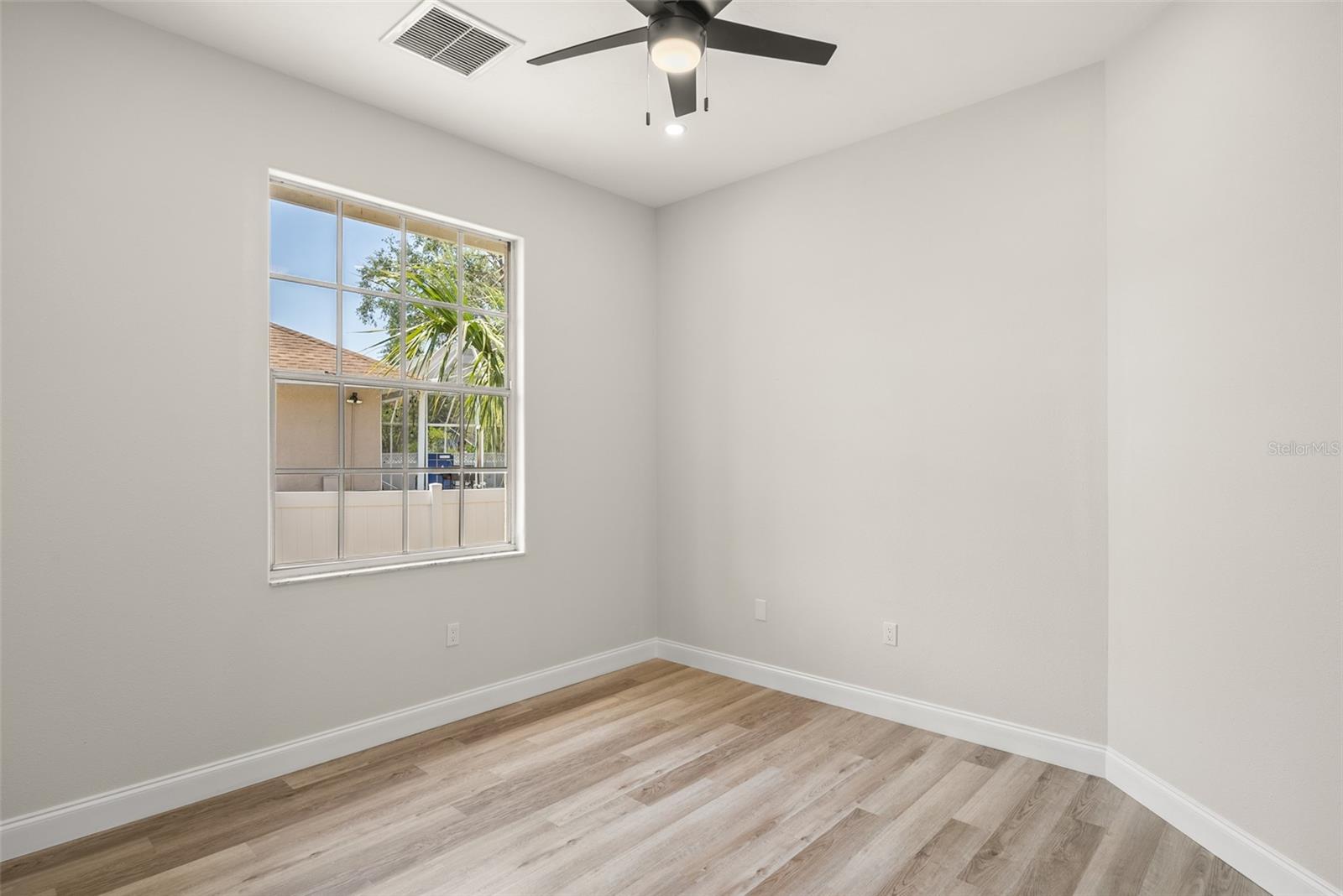 Image 25 of 32 For 4317 74th Avenue E