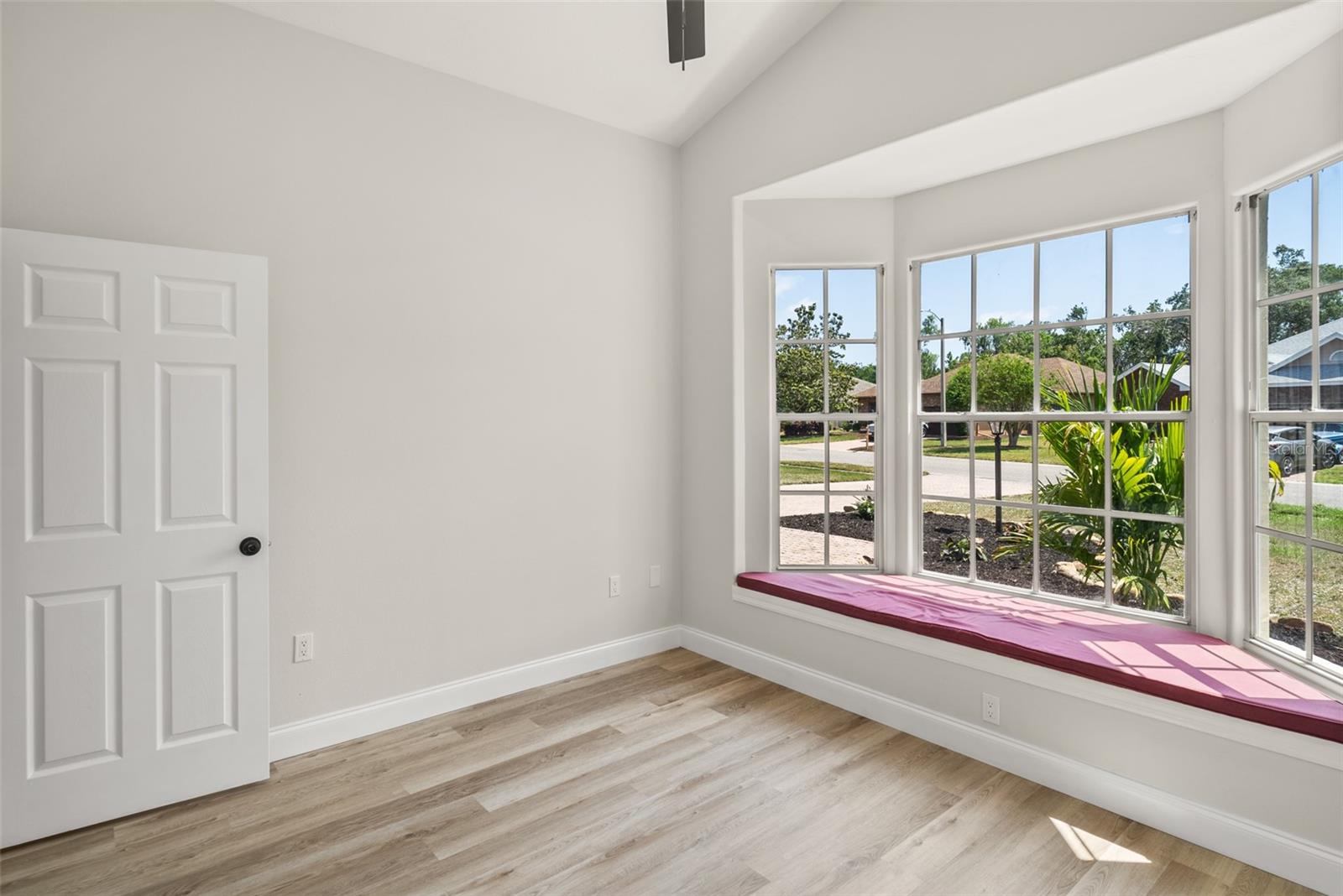Image 28 of 32 For 4317 74th Avenue E