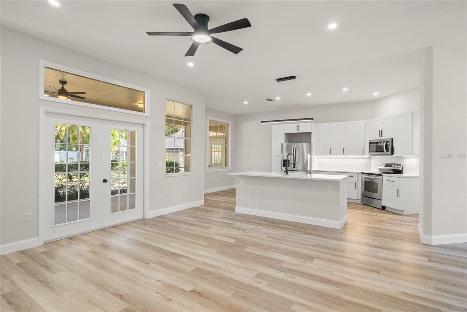 Image 8 of 32 For 4317 74th Avenue E