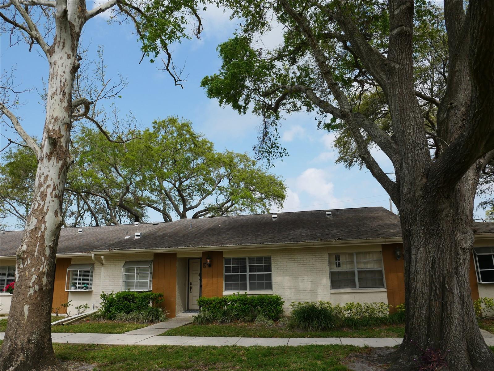 Details for 2297 Lark Circle E E, PALM HARBOR, FL 34684