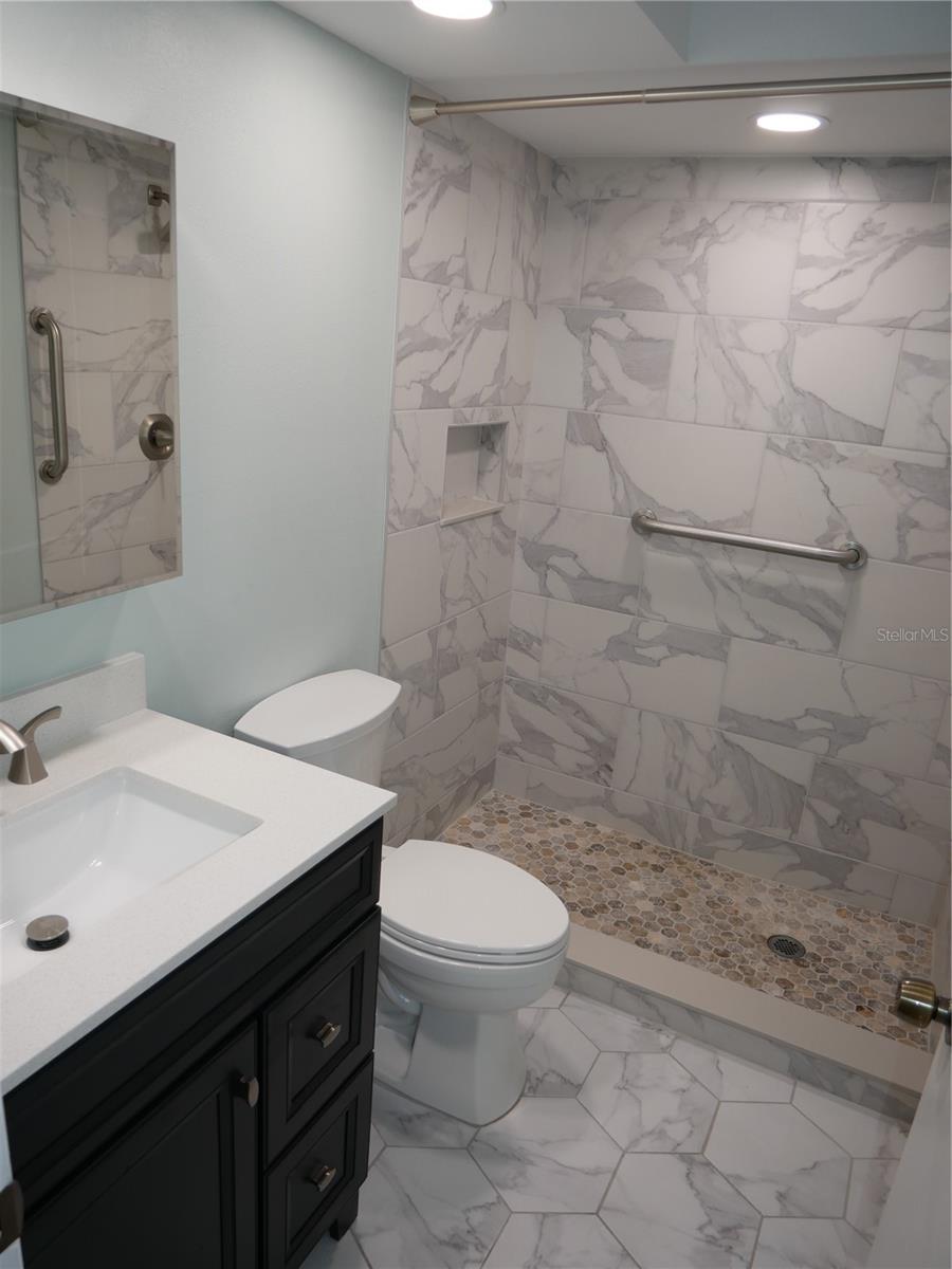 Image 7 of 18 For 2297 Lark Circle E E