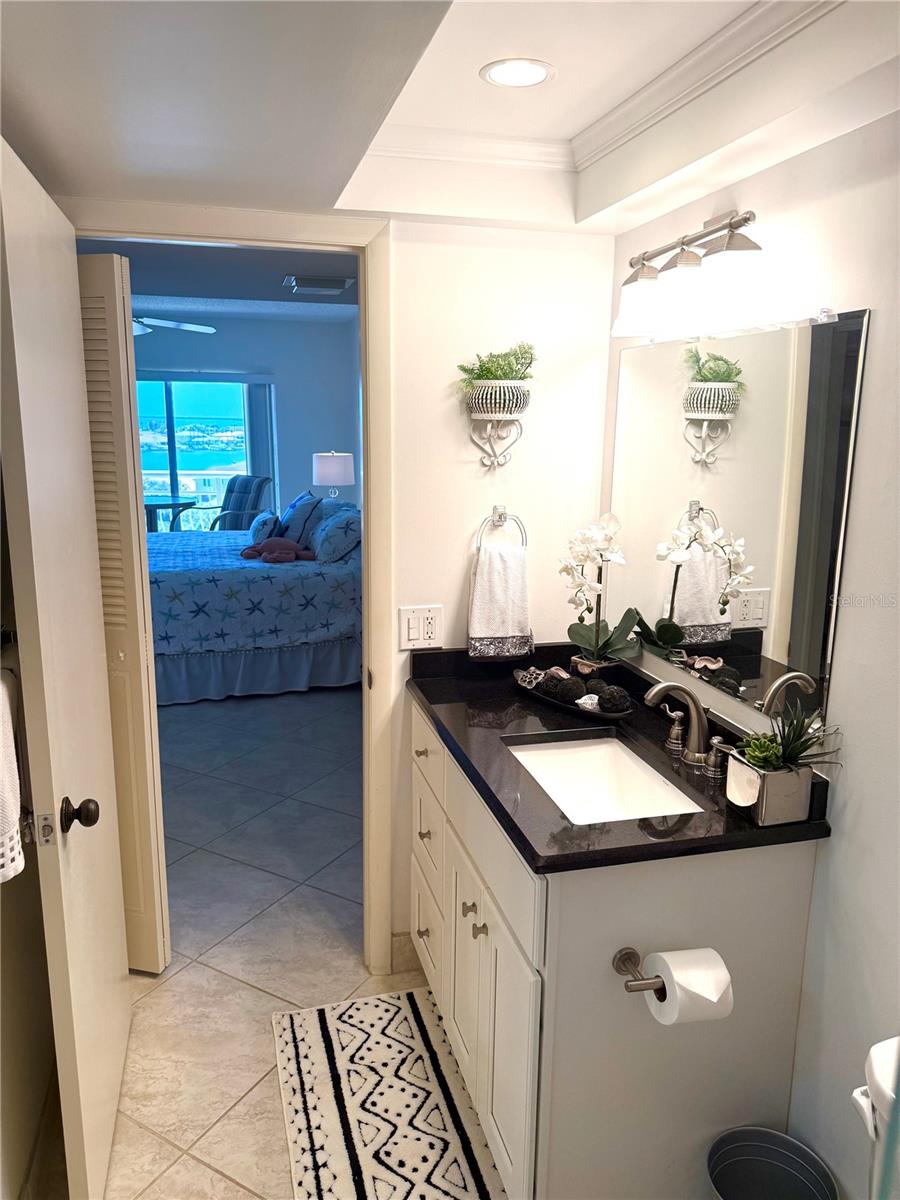 Image 8 of 56 For 4900 Brittany Drive S 808