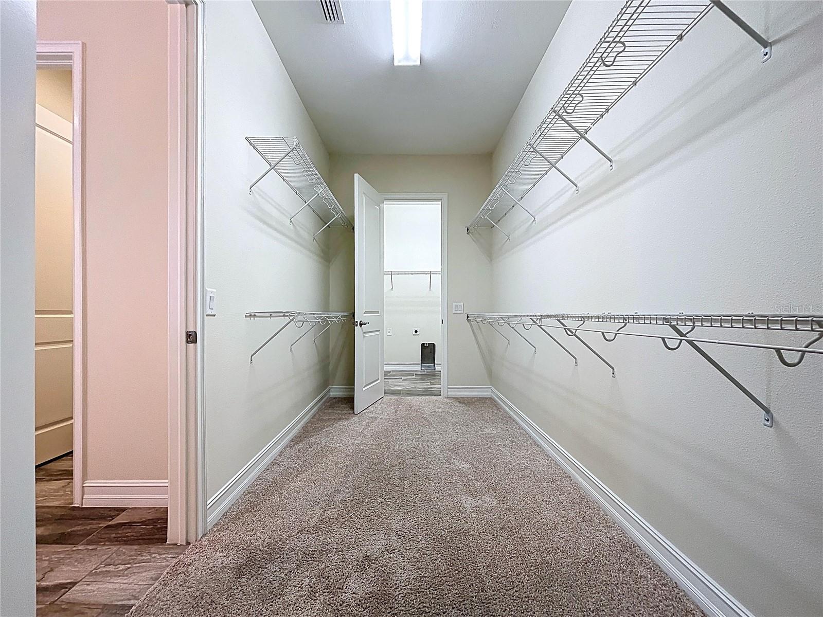 Image 26 of 50 For 1723 Whitewillow Drive