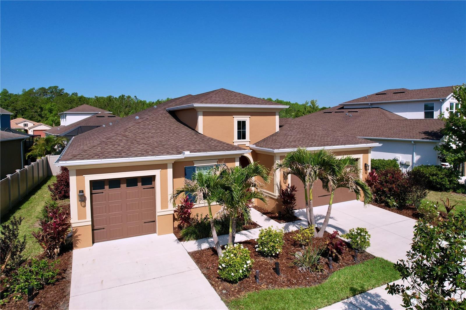 Image 3 of 50 For 1723 Whitewillow Drive