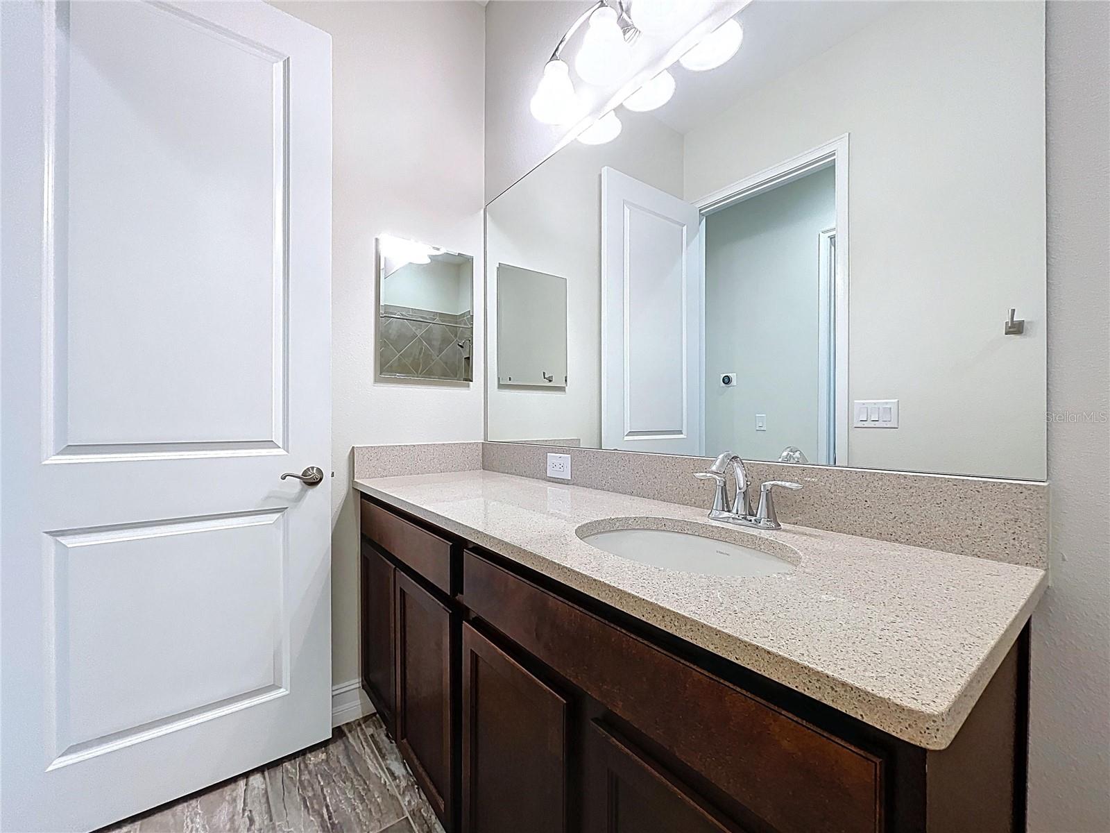 Image 32 of 50 For 1723 Whitewillow Drive