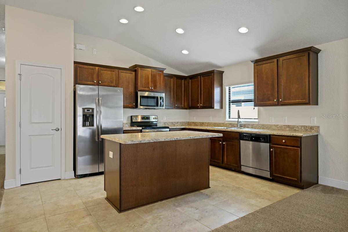Image 2 of 23 For 12229 Legacy Bright Street